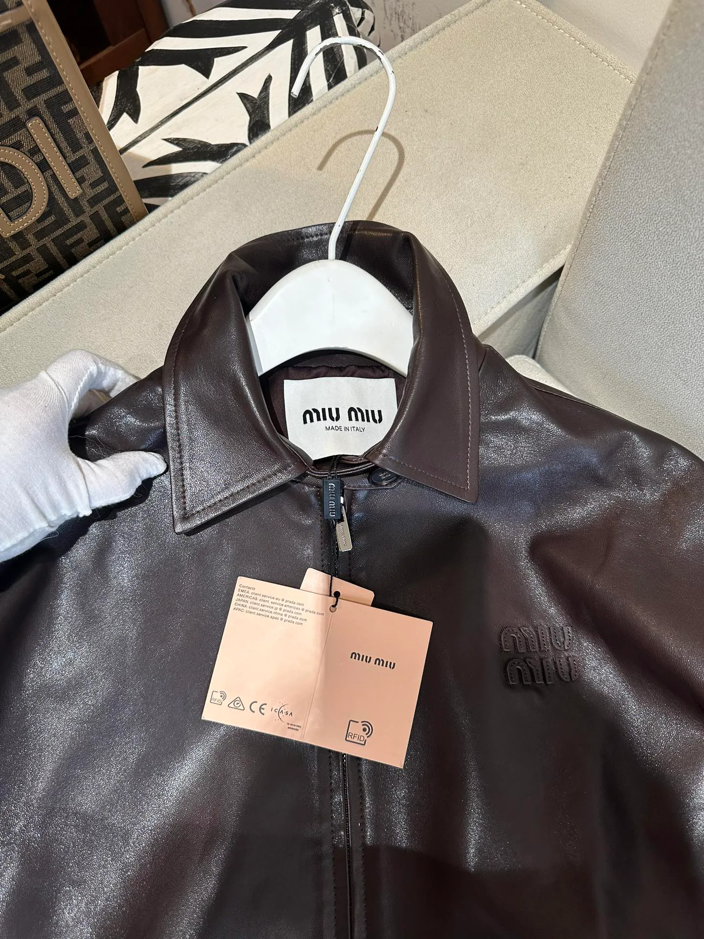 Кожаные Куртки И Дублёнки Женские Miu Miu 5045603
