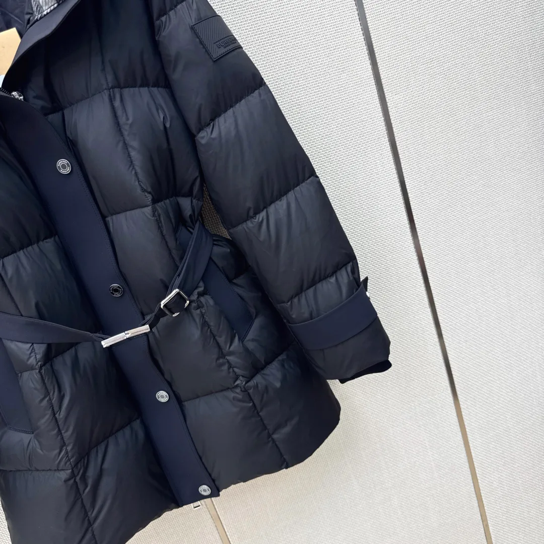 Куртки И Пуховики Женские Burberry 18245901