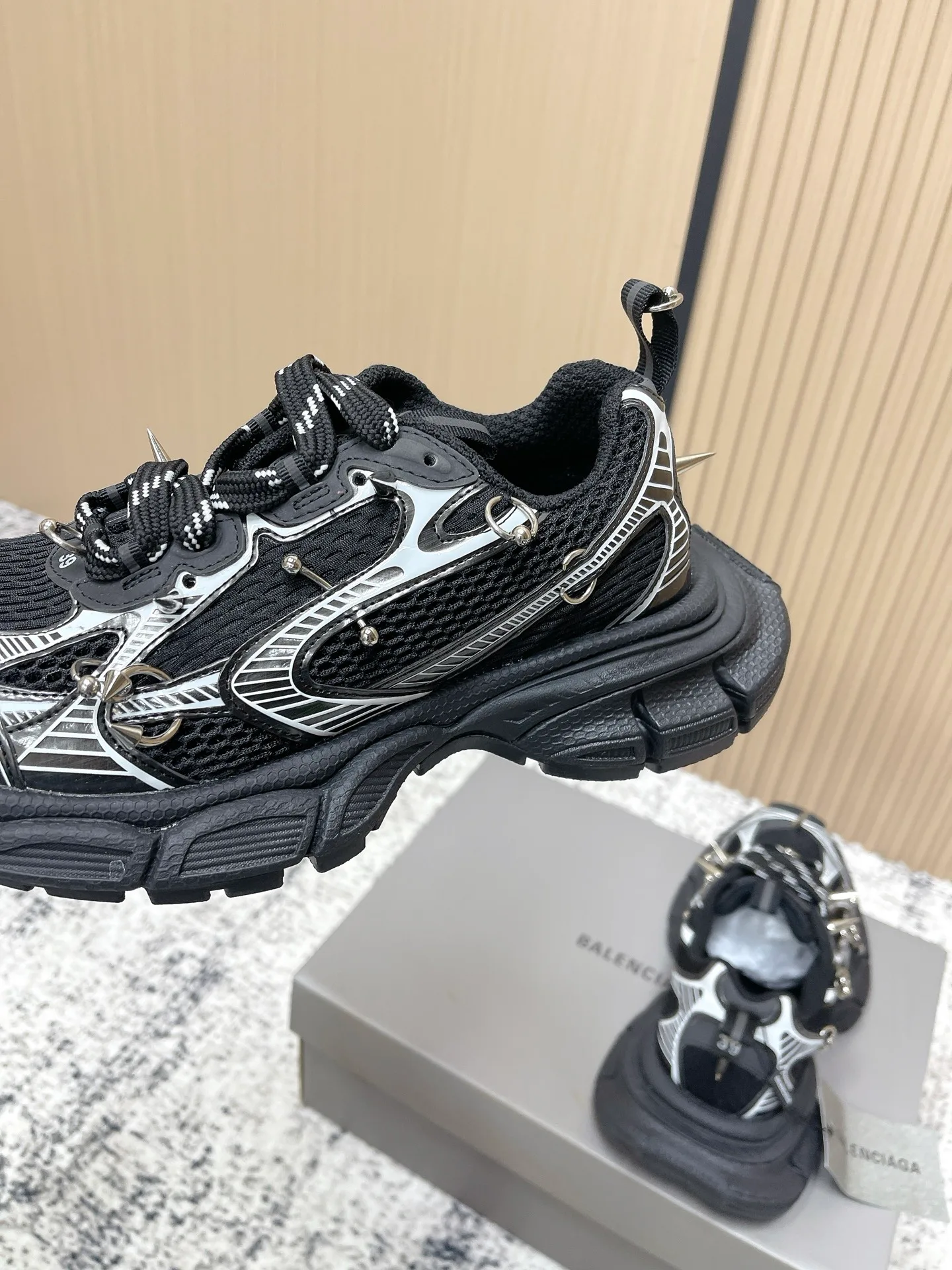 Кроссовки Женские Balenciaga 517634