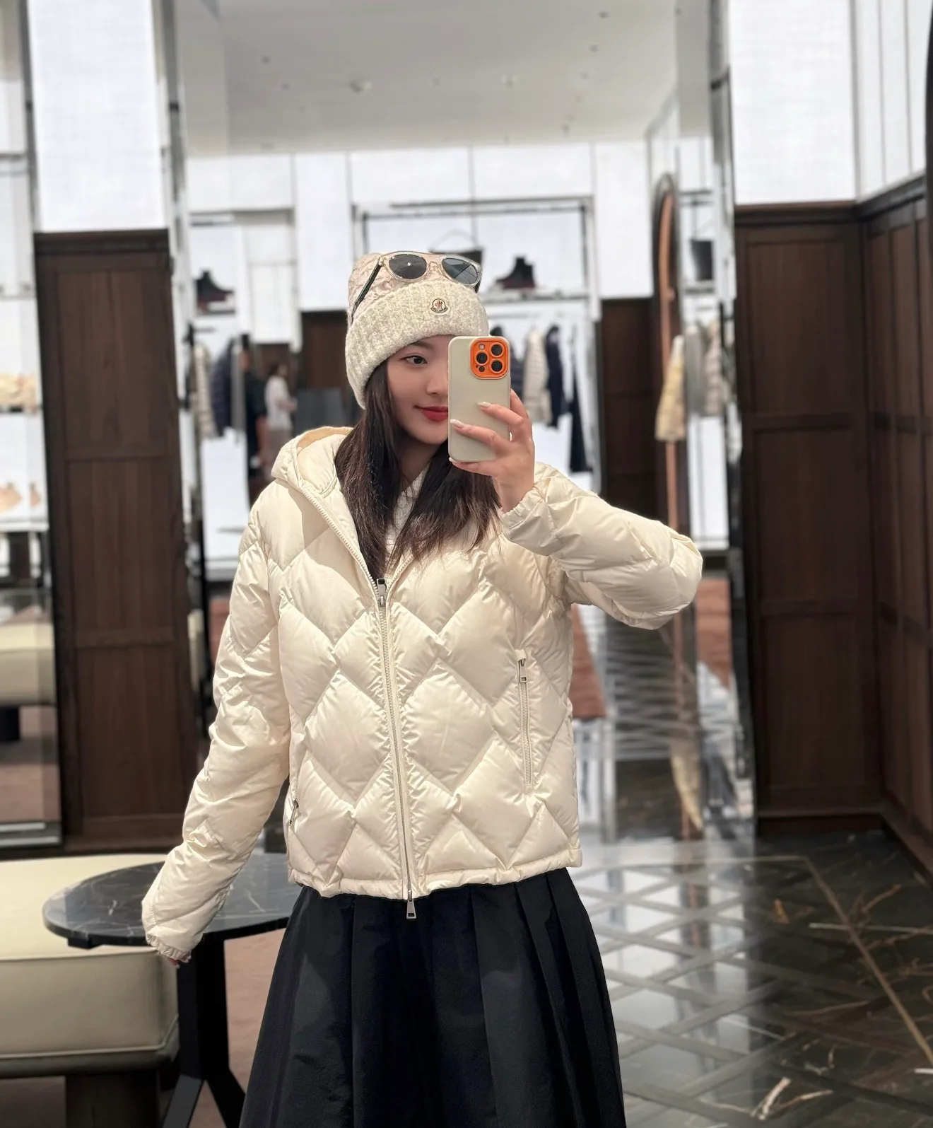 Куртки И Пуховики Женские Moncler 18713370