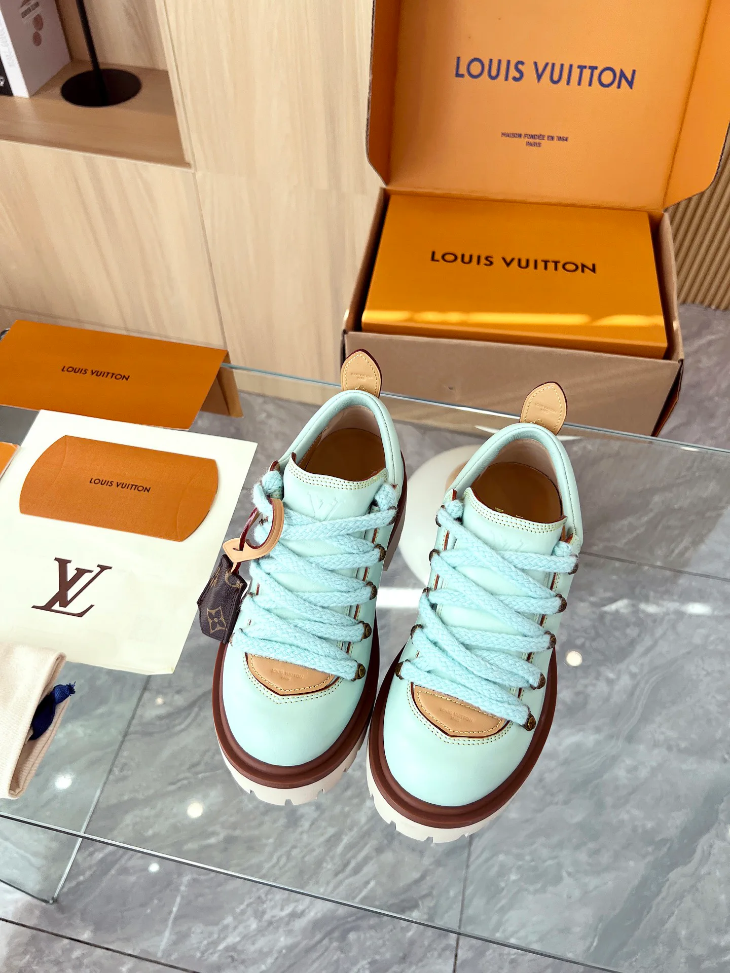 Ботинки Женские Louis Vuitton 1927468