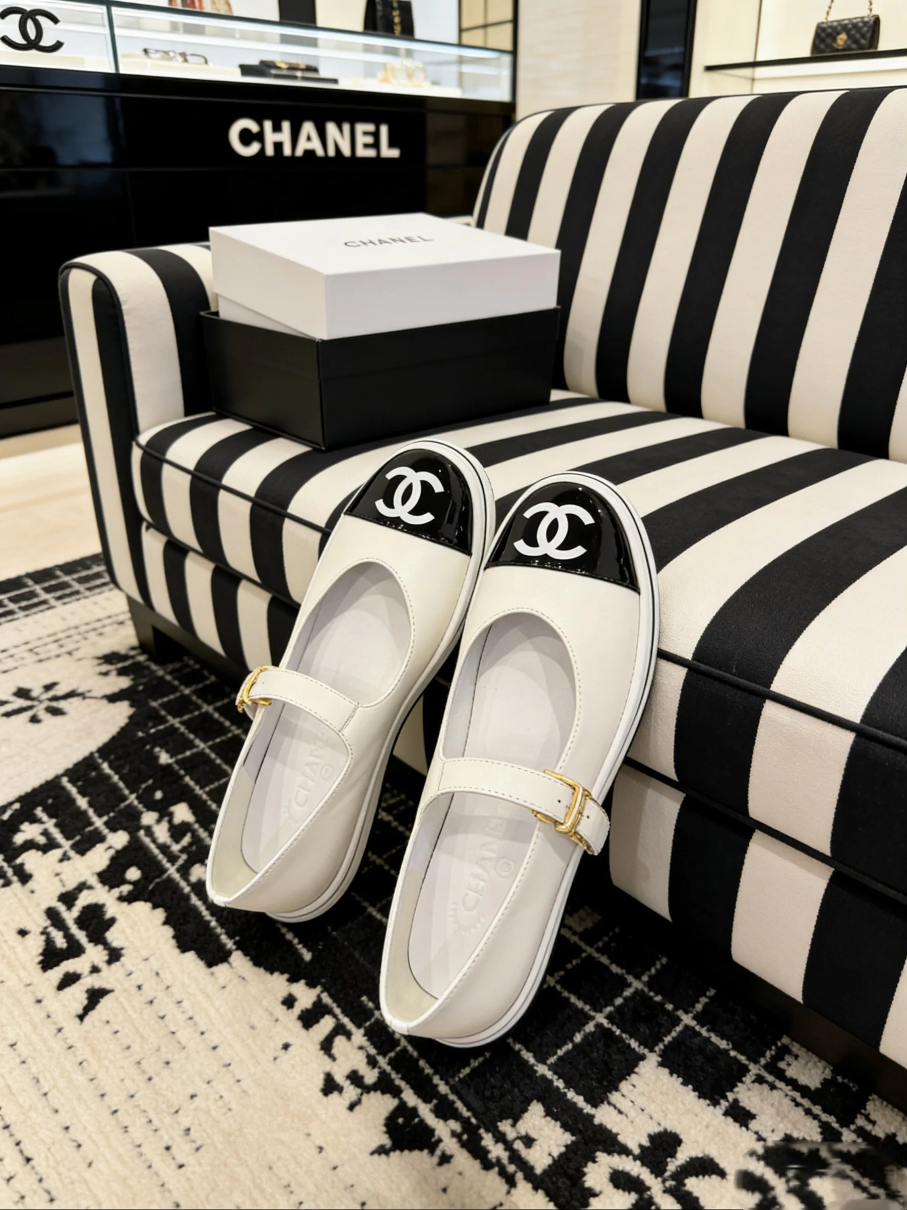 Туфли Женские Chanel 12245180