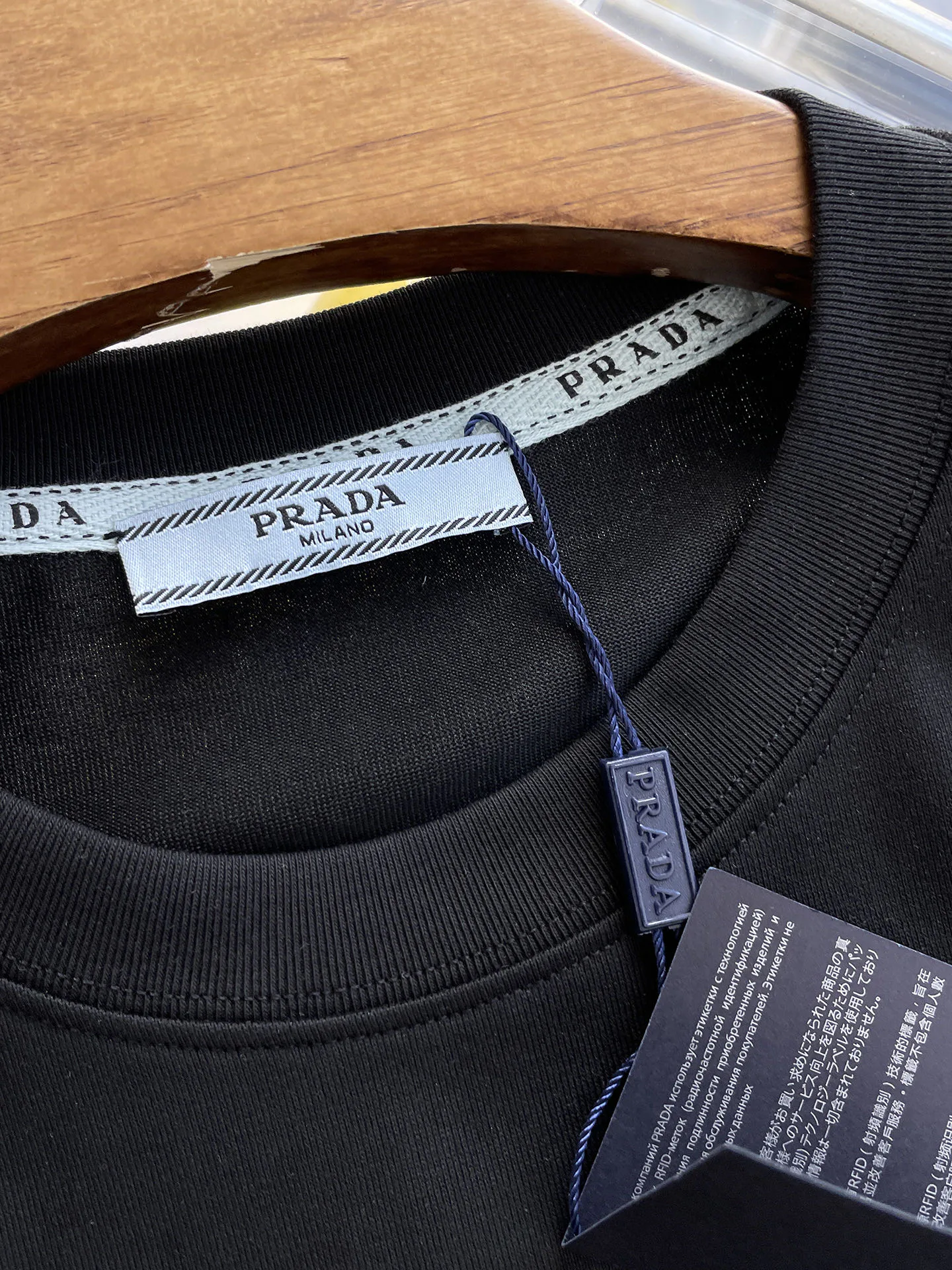 Футболки Мужские Prada 17579852
