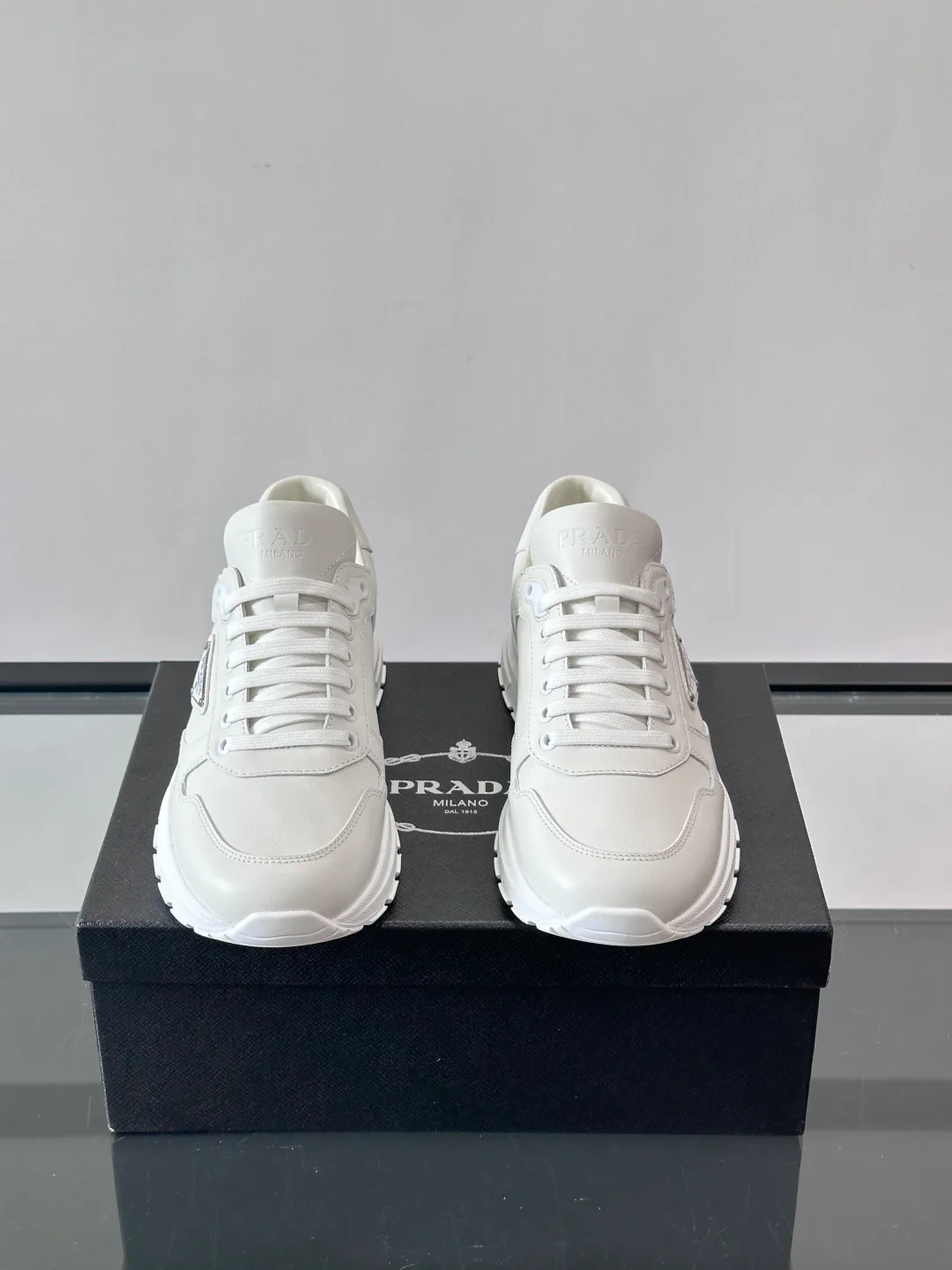 Кроссовки Мужские Prada 11299545