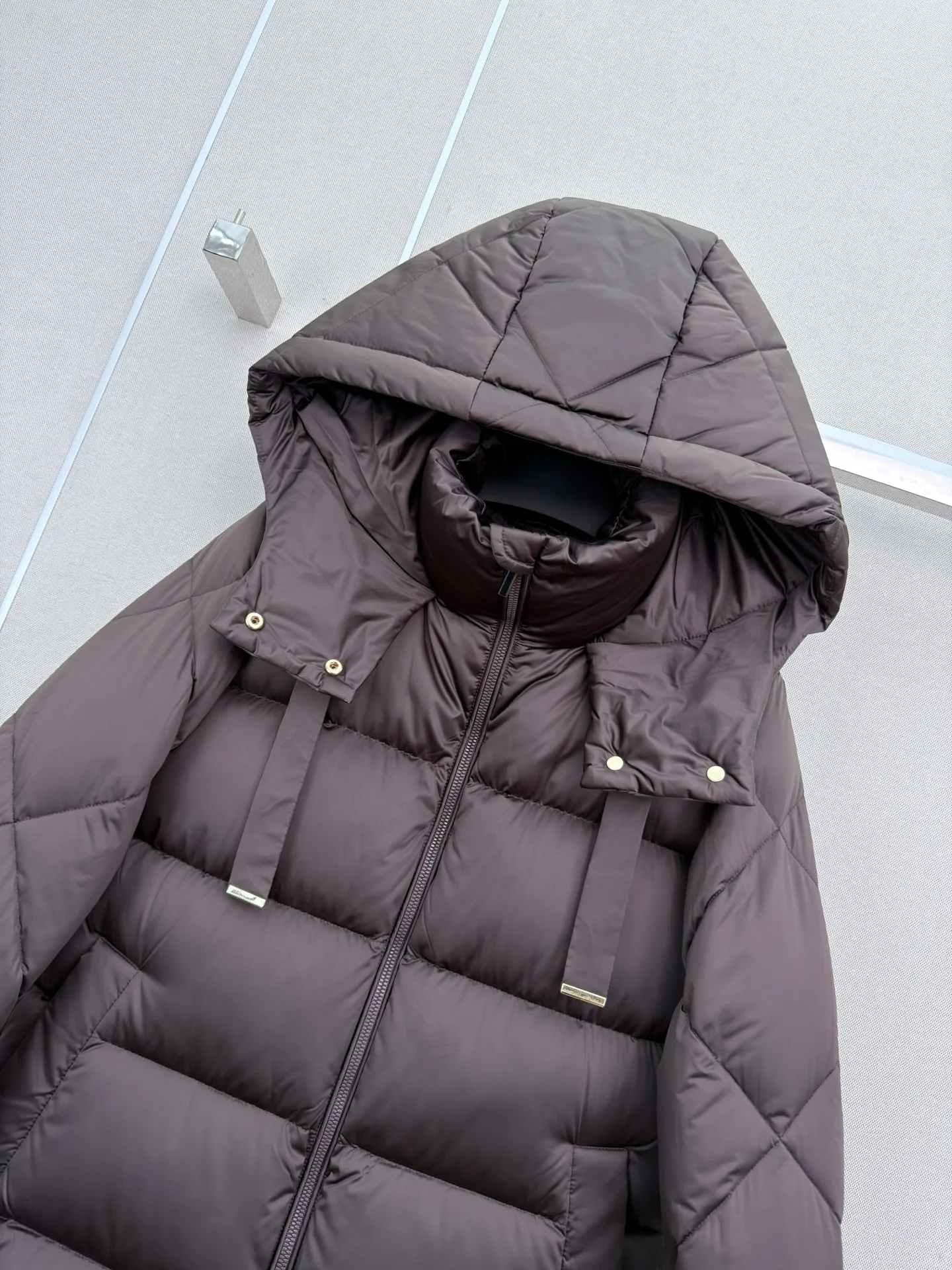 Куртки И Пуховики Женские Max Mara 18325792