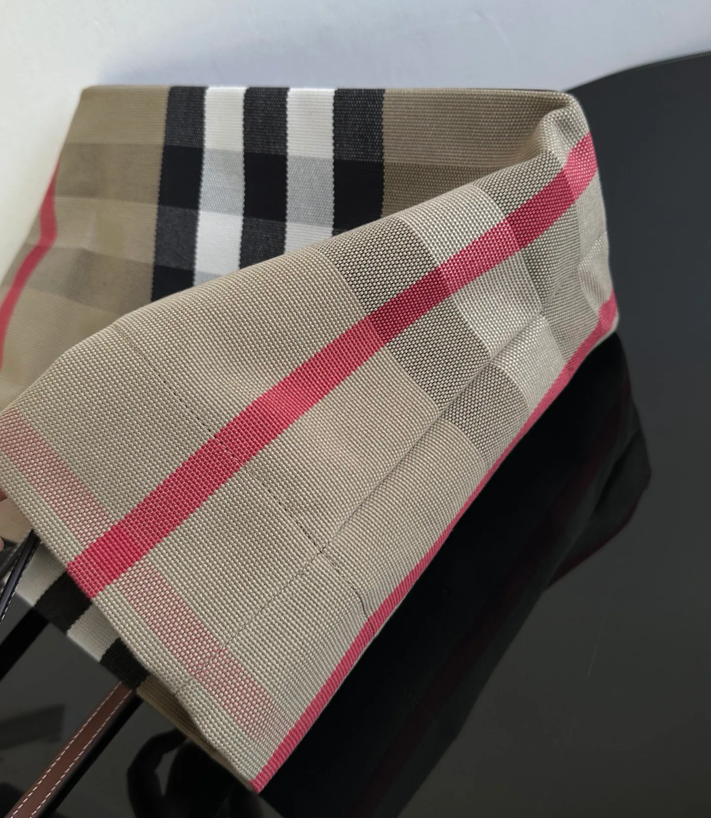 Классические Сумки Женские Burberry 18052791