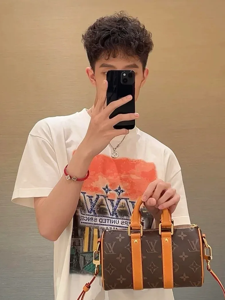 Футболки Женские Louis Vuitton 12646