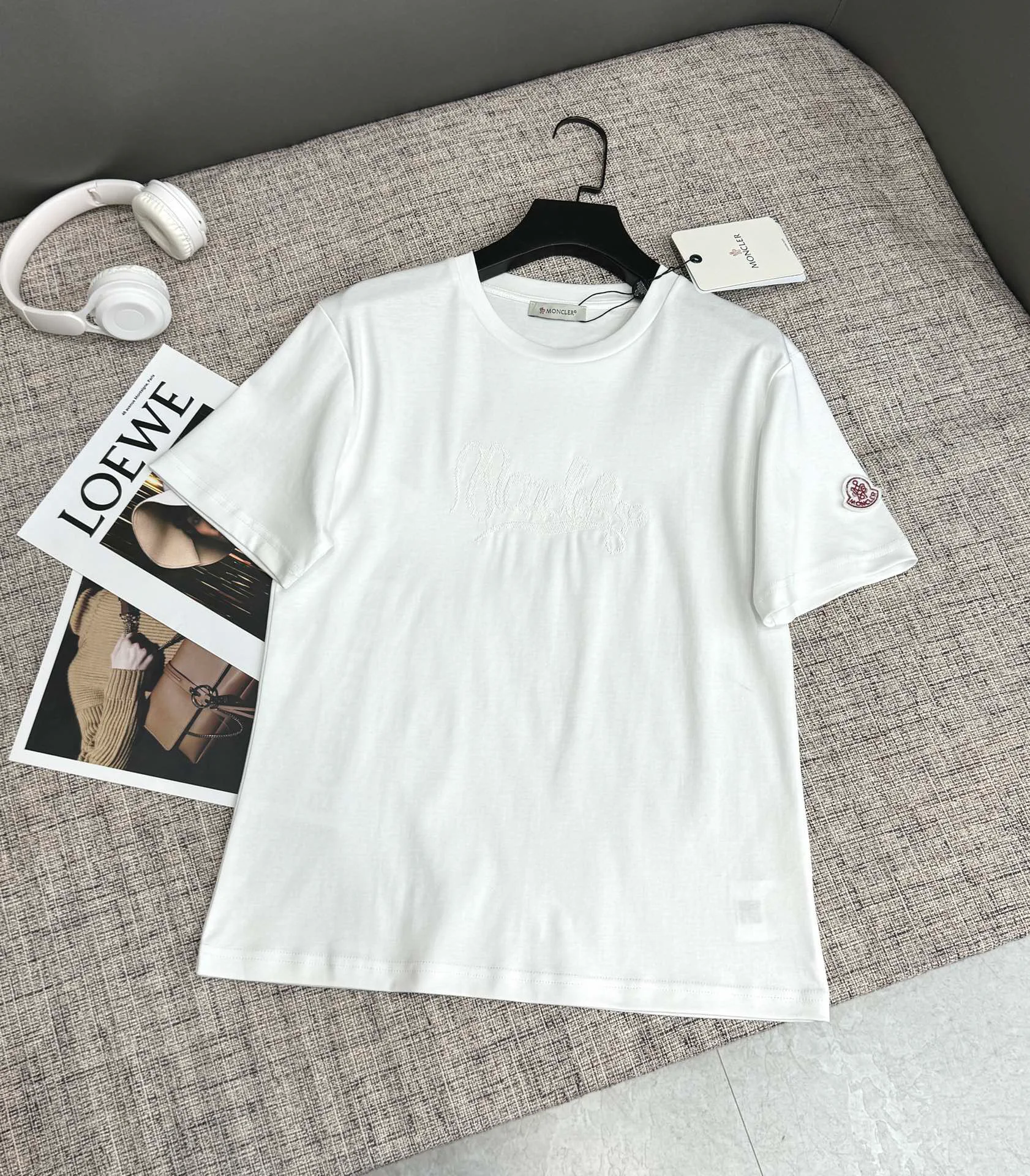 Футболки Женские Moncler 2897