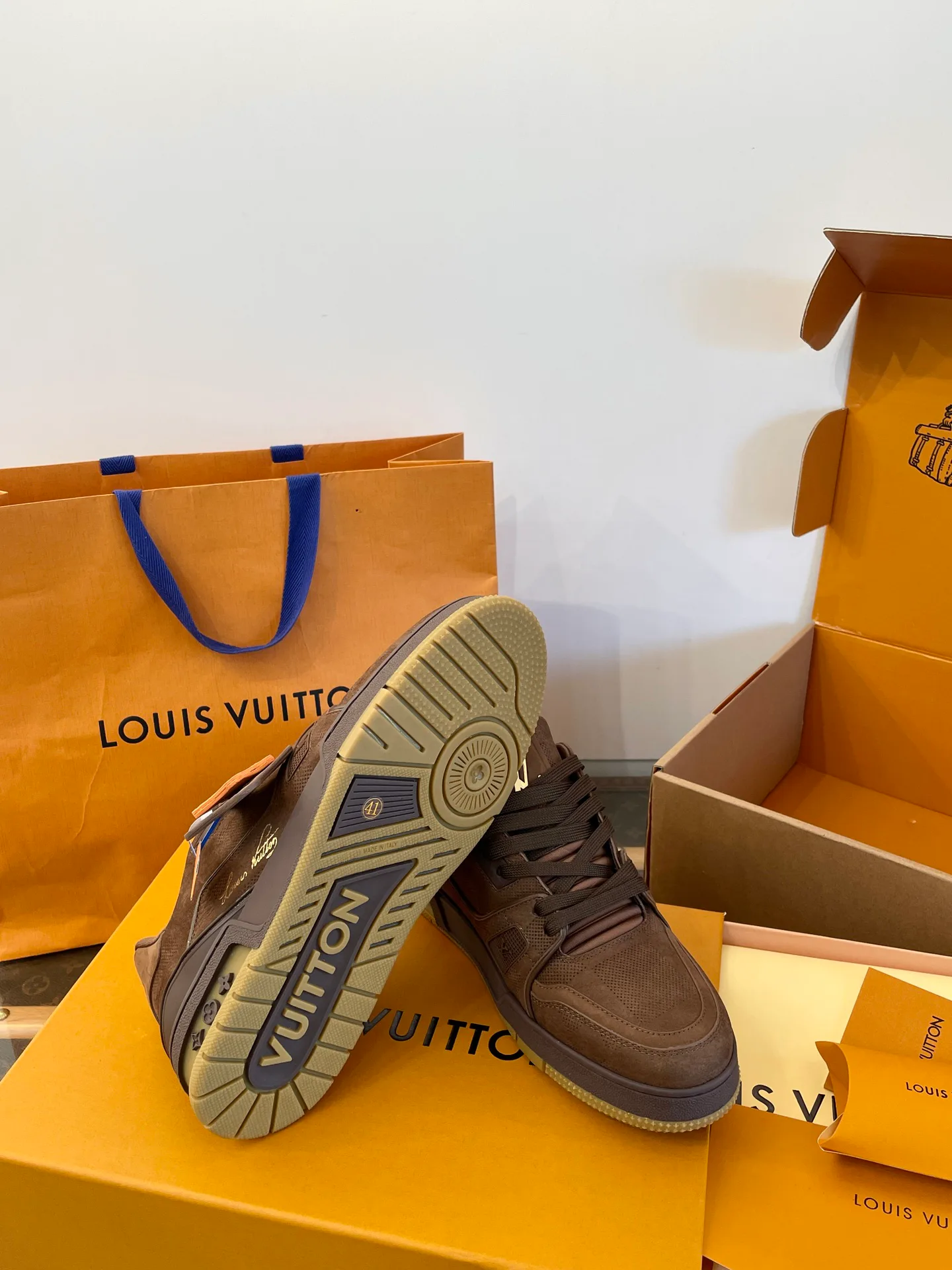 Кроссовки Мужские Louis Vuitton 2628965