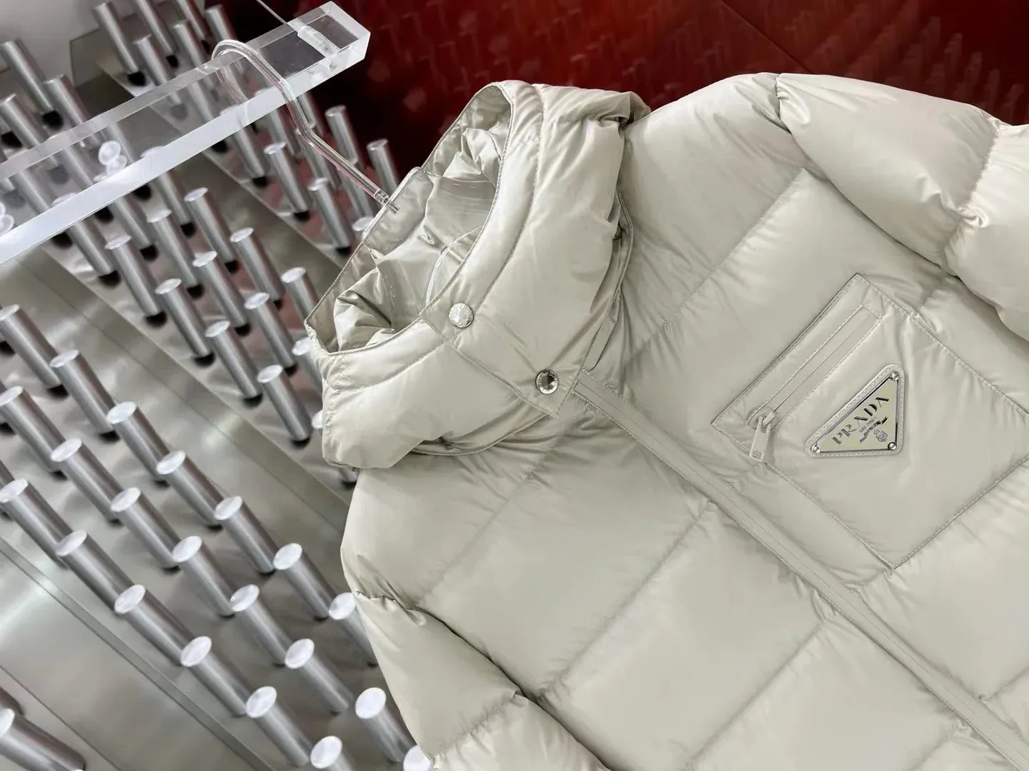 Куртки Женские Prada 362610