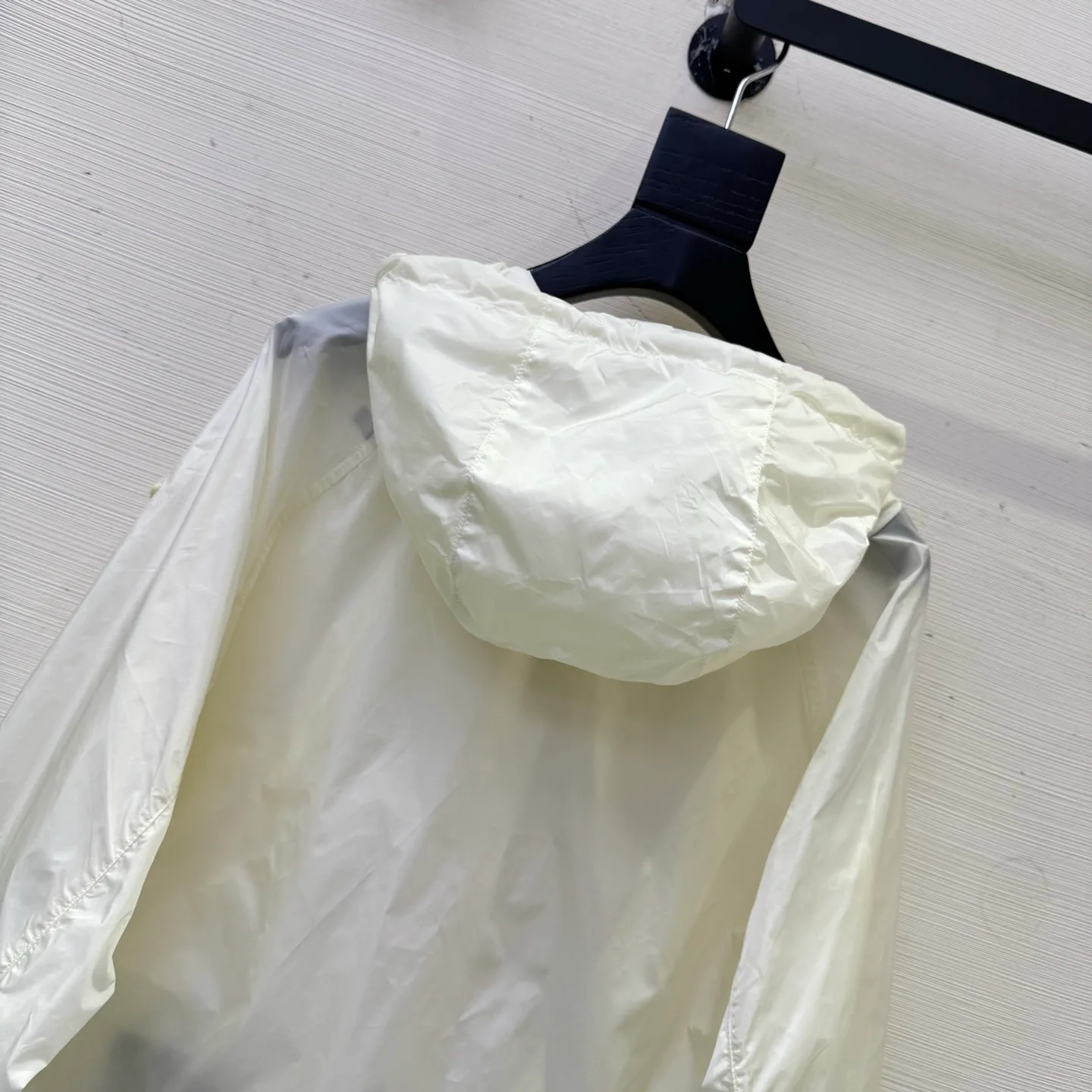 Куртки И Пуховики Женские Moncler 13149760