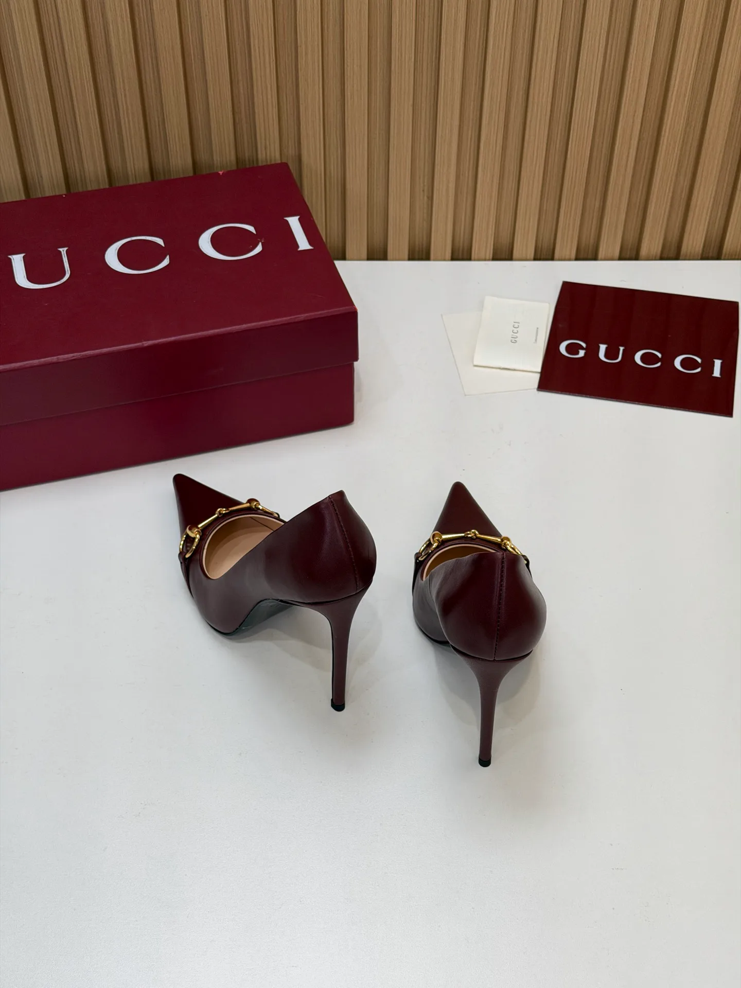 Туфли Женские Gucci 18245477