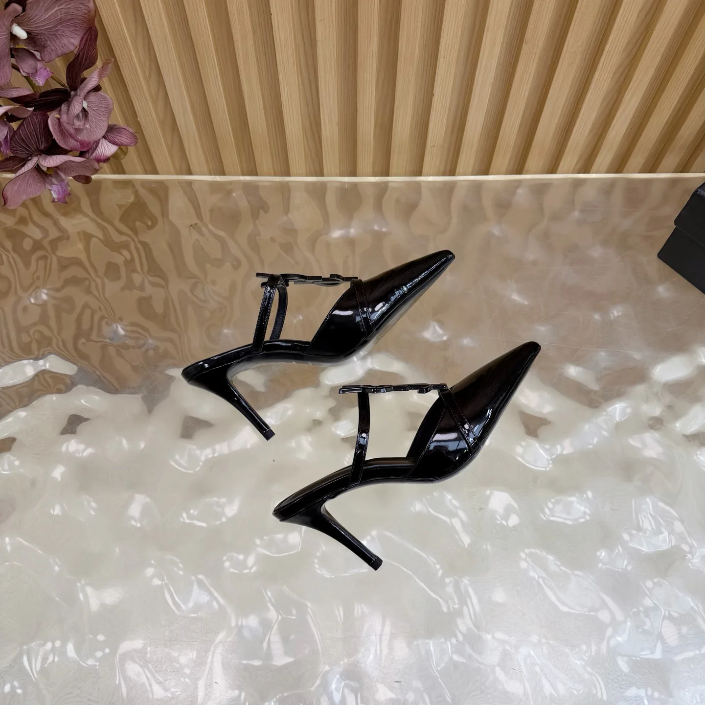 Туфли Женские Saint Laurent 9999665