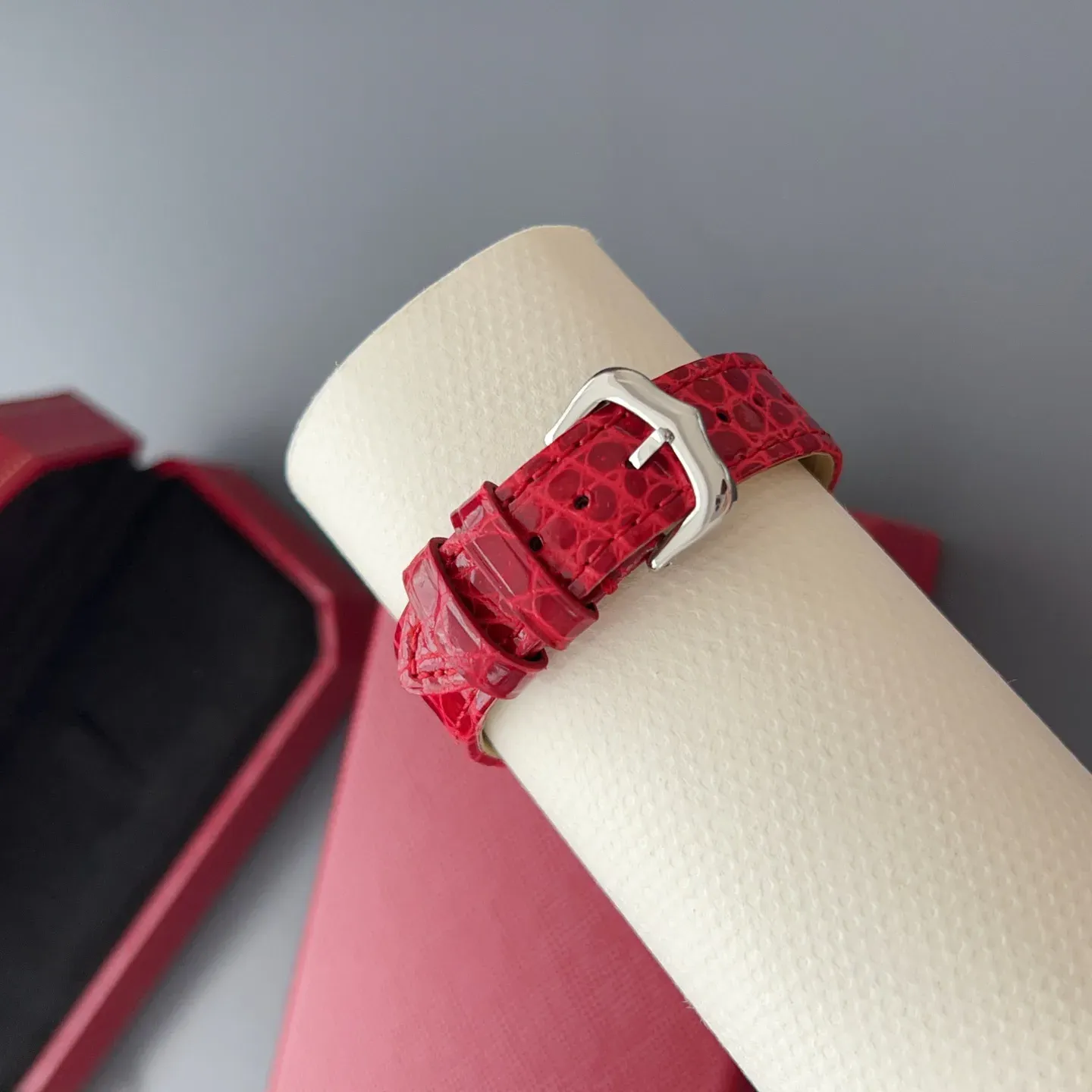 Часы Женские Cartier 187124