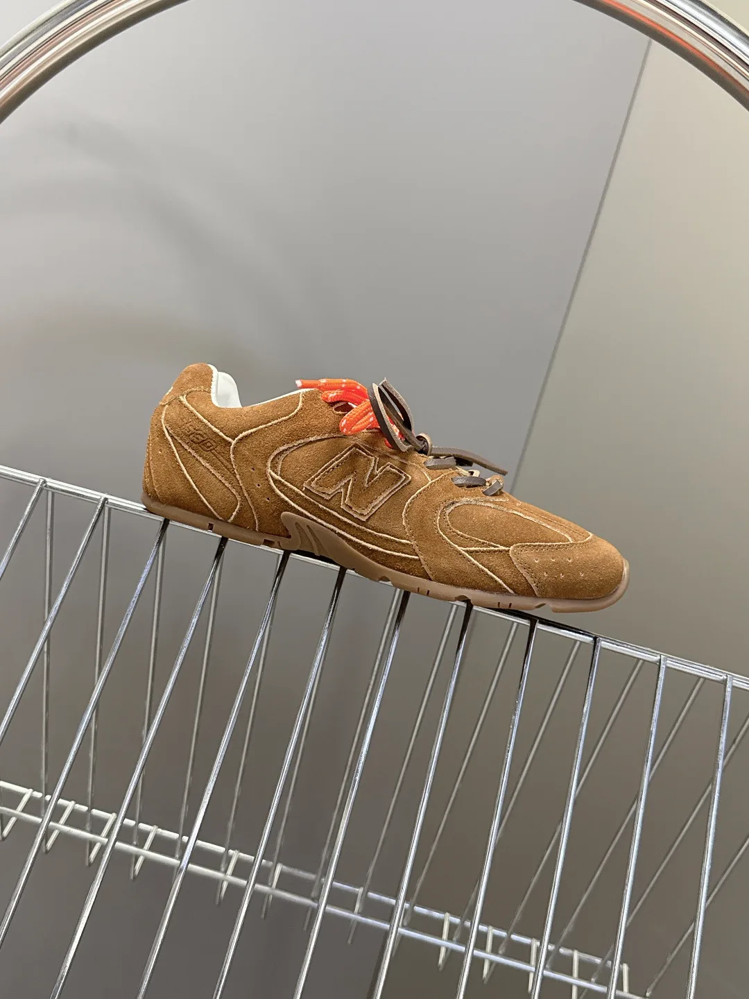 Кроссовки Женские Miu Miu 13454787