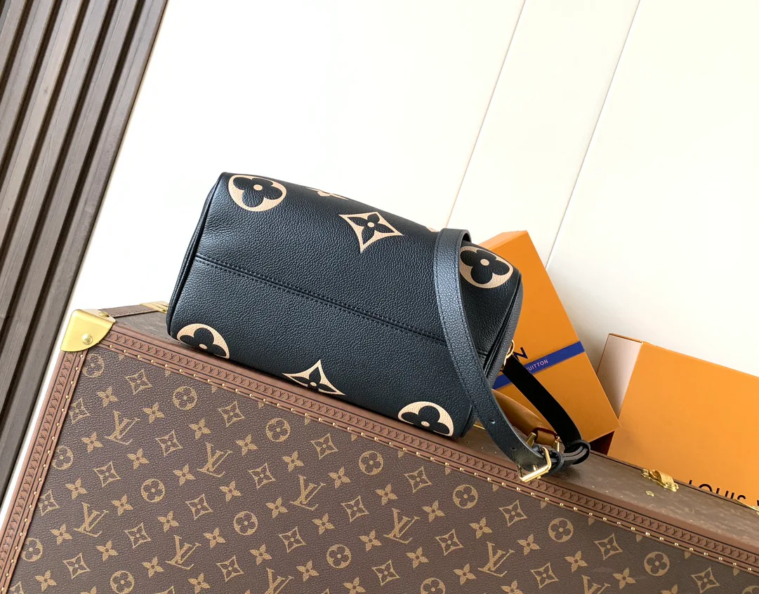 Классические Сумки Женские Louis Vuitton 11488637