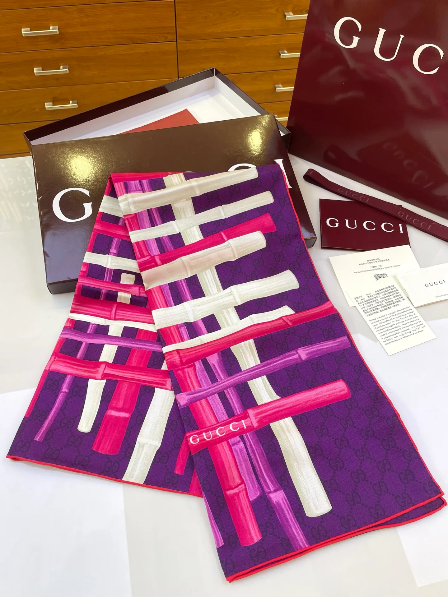 Платки Gucci 10477355