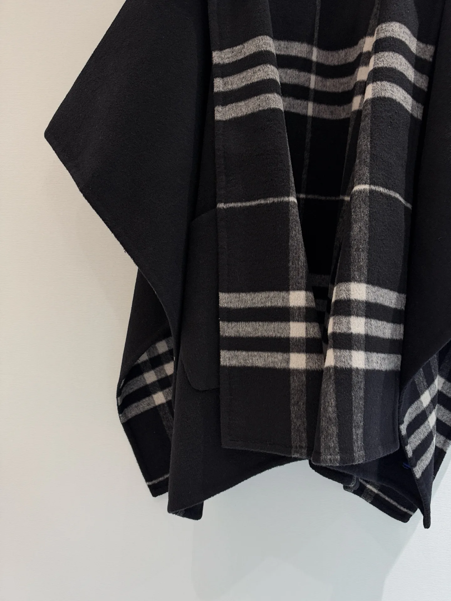 Пальто Женские Burberry 19580221