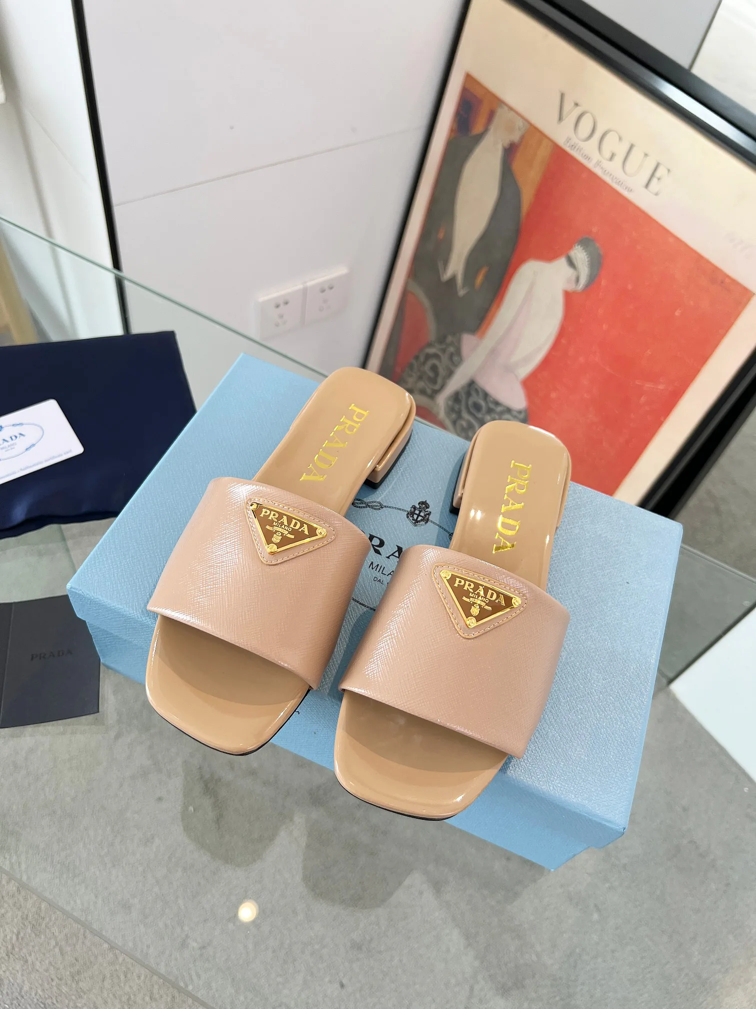 Шлепанцы Женские Prada 11386443