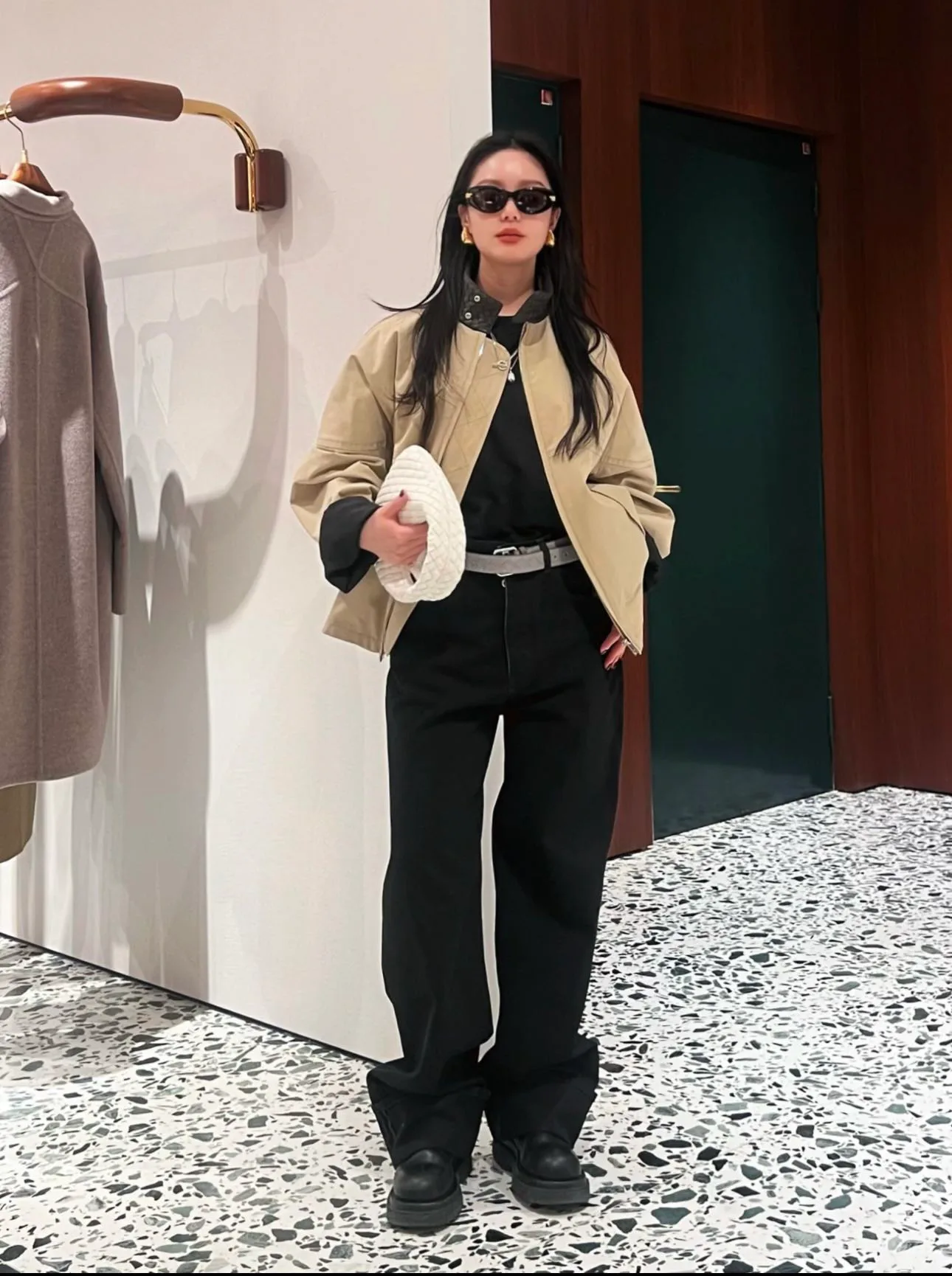 Куртки И Пуховики Женские Bottega Veneta 17881389