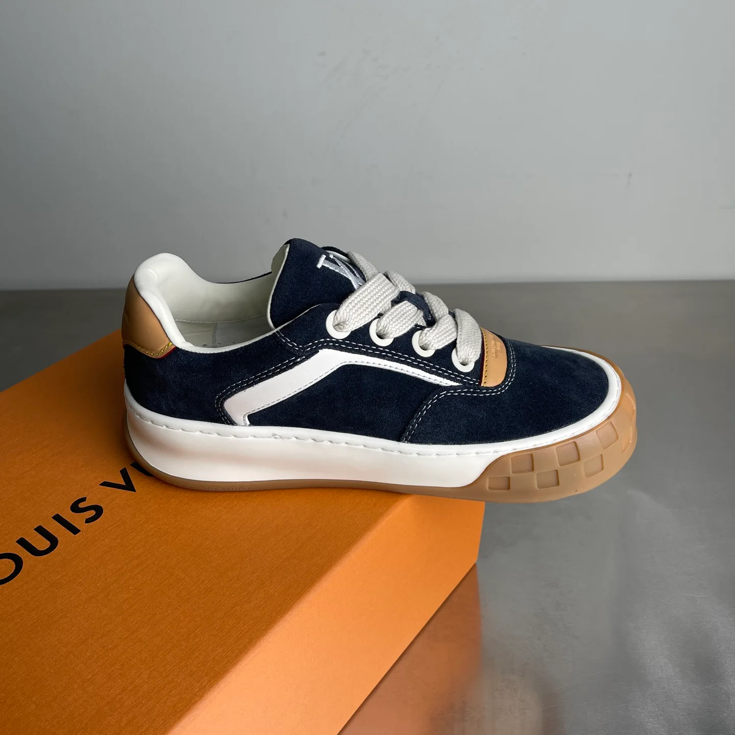 Кеды Мужские Louis Vuitton 12634399