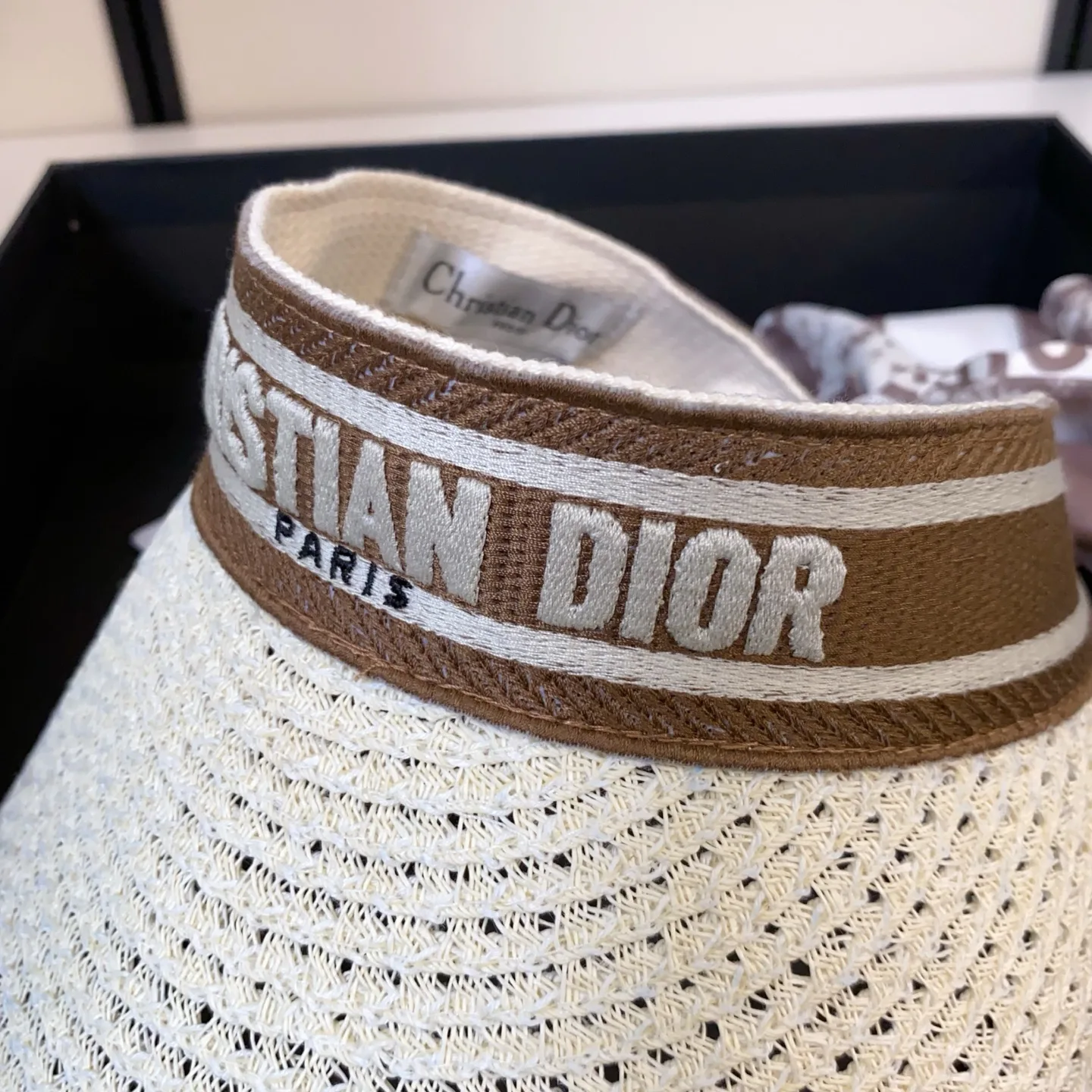 Головные Уборы Christian Dior 13294398