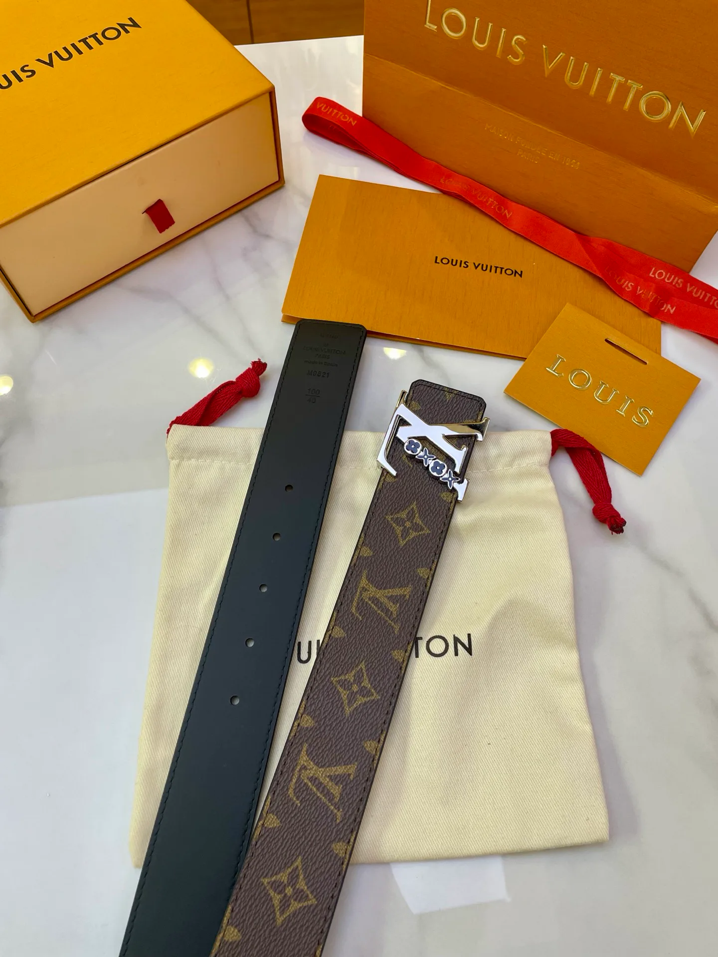 Ремни Louis Vuitton 11216327