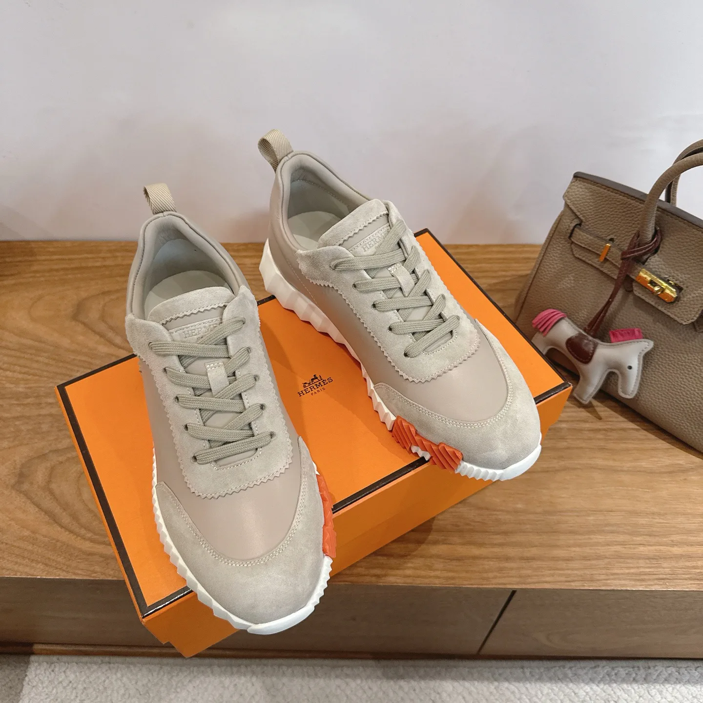 Кроссовки Женские Hermes 9915005