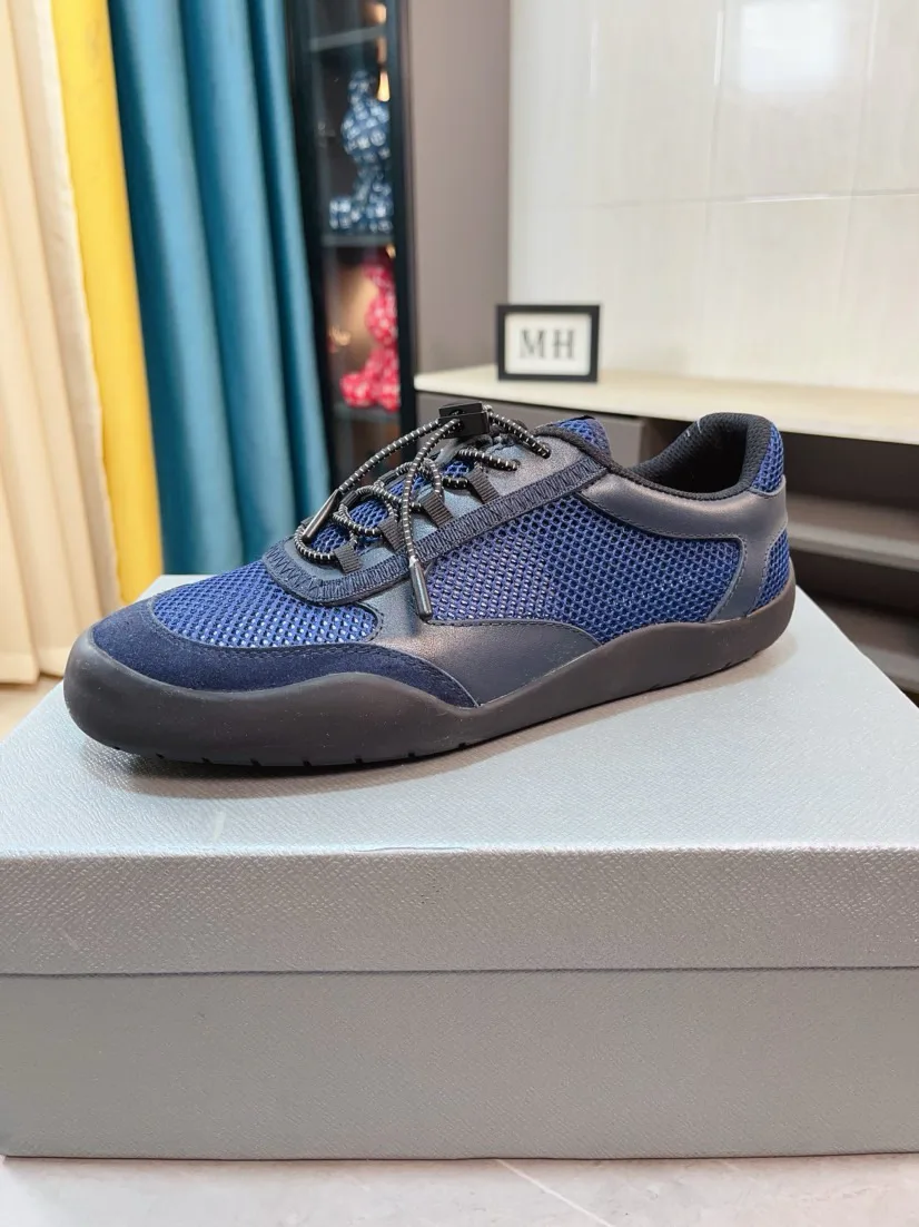 Кроссовки Мужские Prada 12835335