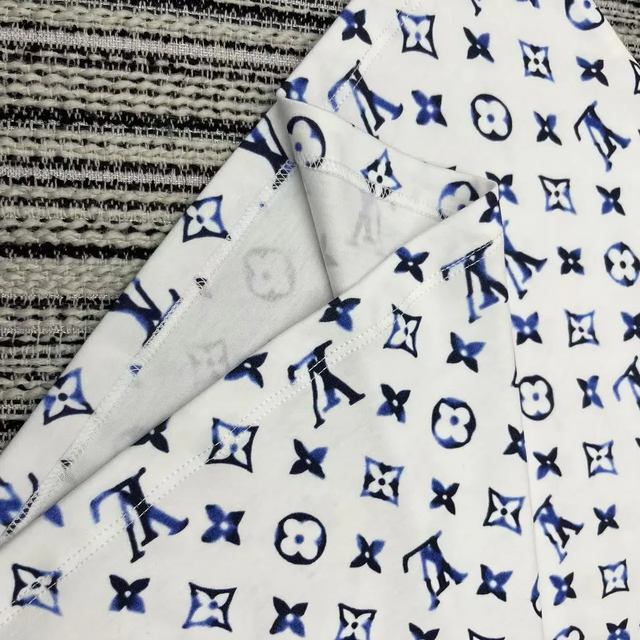 Футболки Женские Louis Vuitton 34418