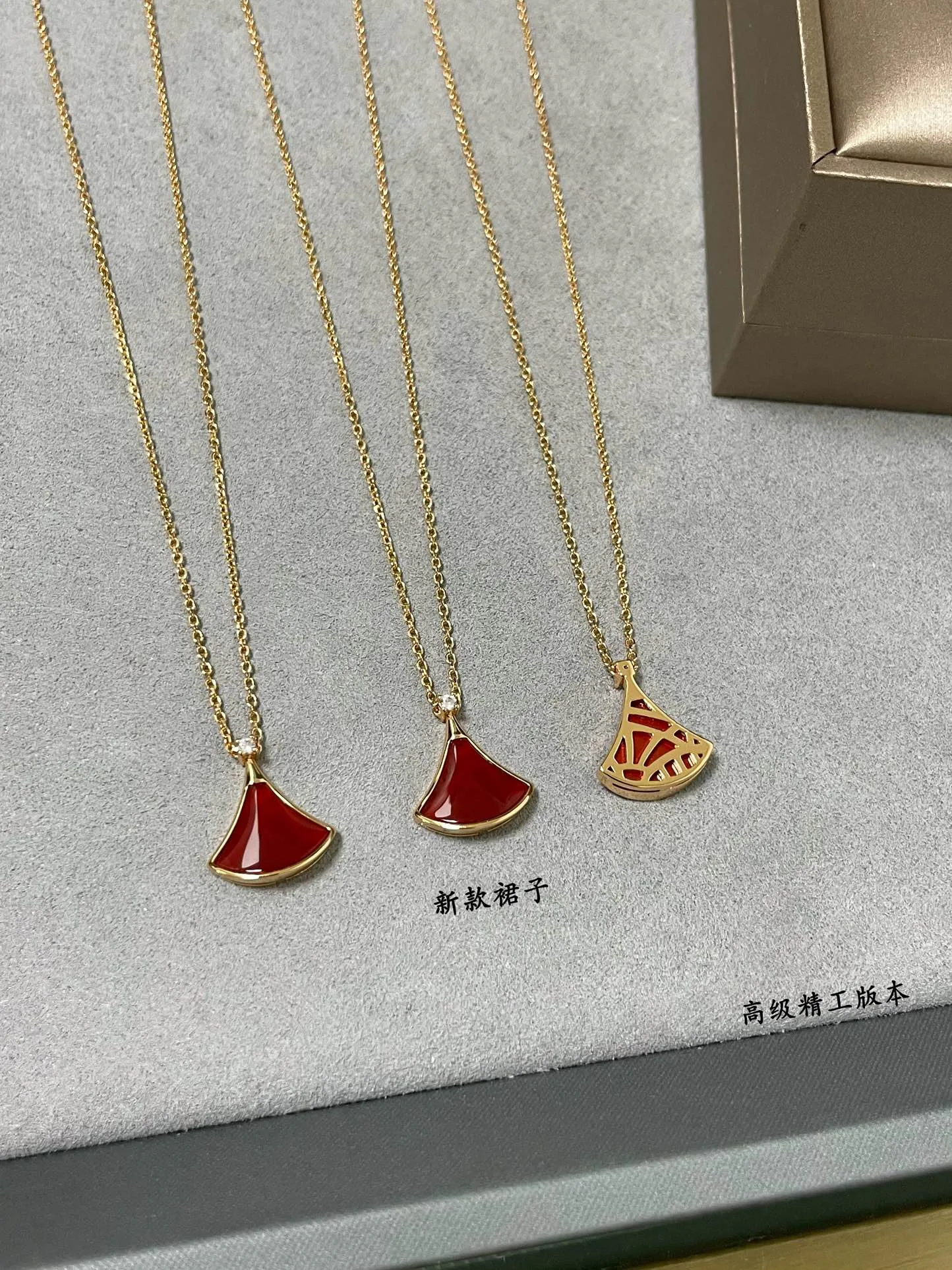 Бижутерия Bvlgari 17235578