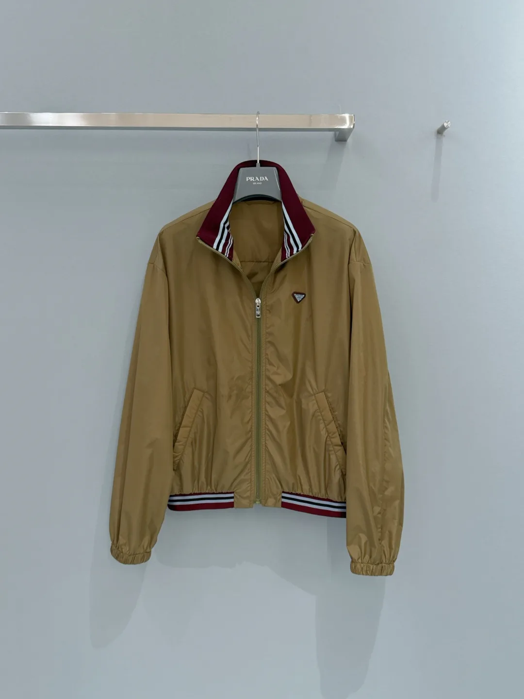 Жакеты Женские Prada 13437613