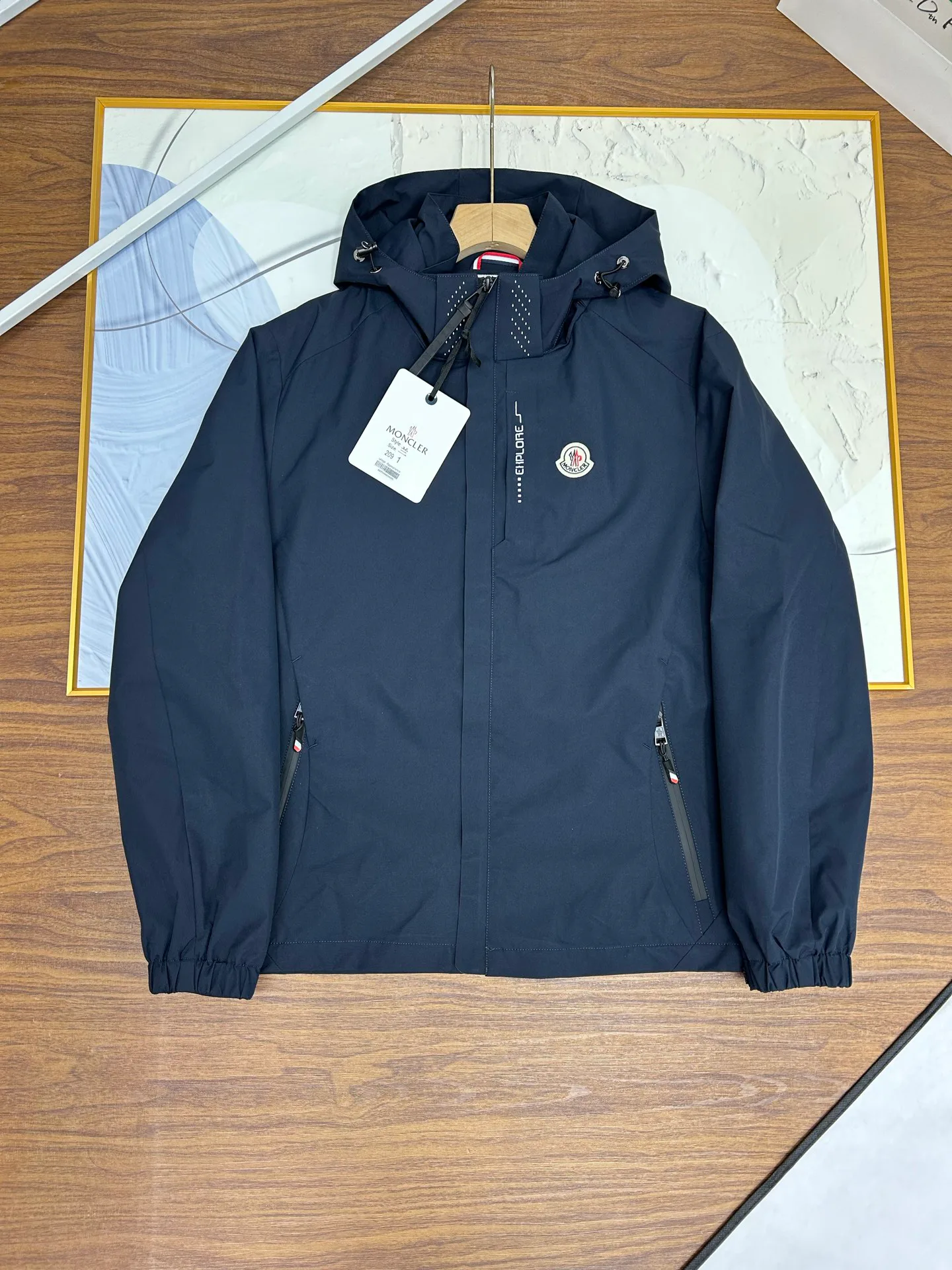 Куртки И Пуховики Мужские Moncler 20407