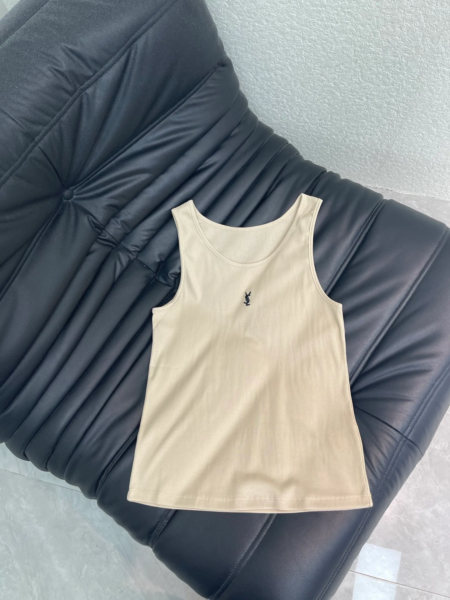 Топы Женские Saint Laurent 13273252
