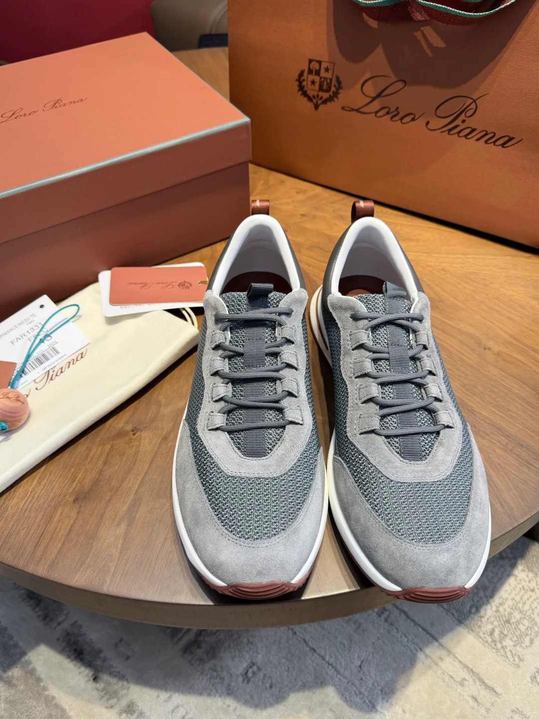 Кроссовки Мужские Loro Piana 17973392