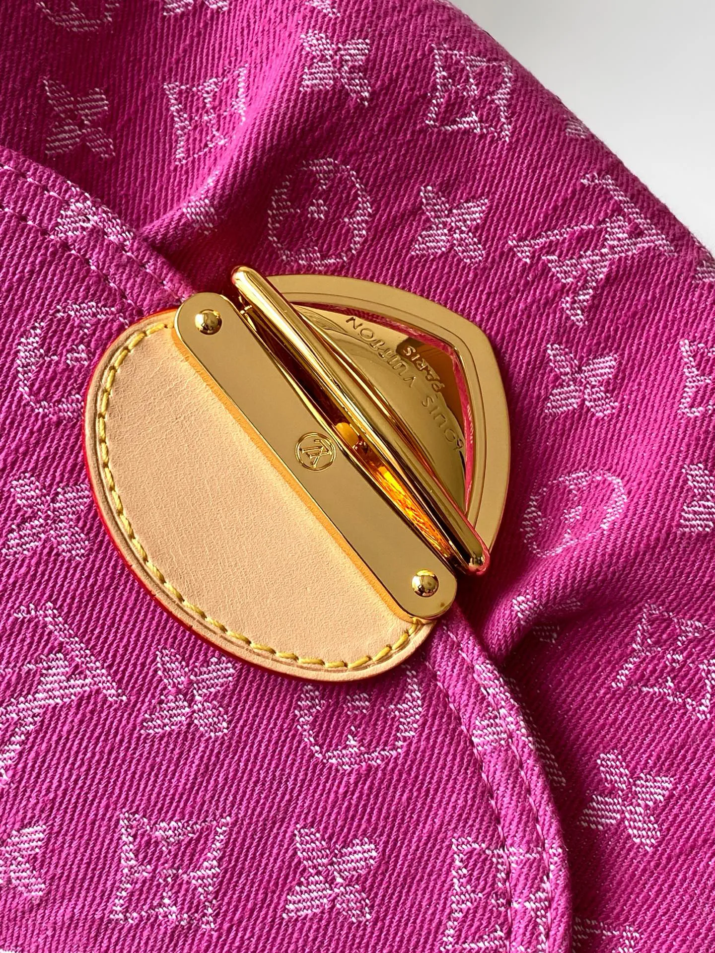 Классические Сумки Женские Louis Vuitton 11808487