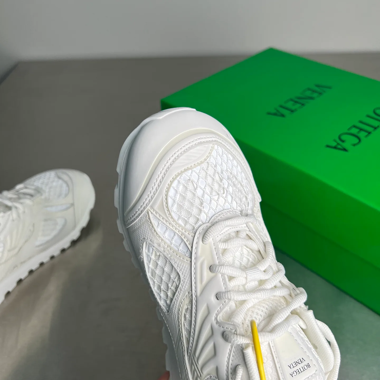 Кроссовки Женские Bottega Veneta 19448