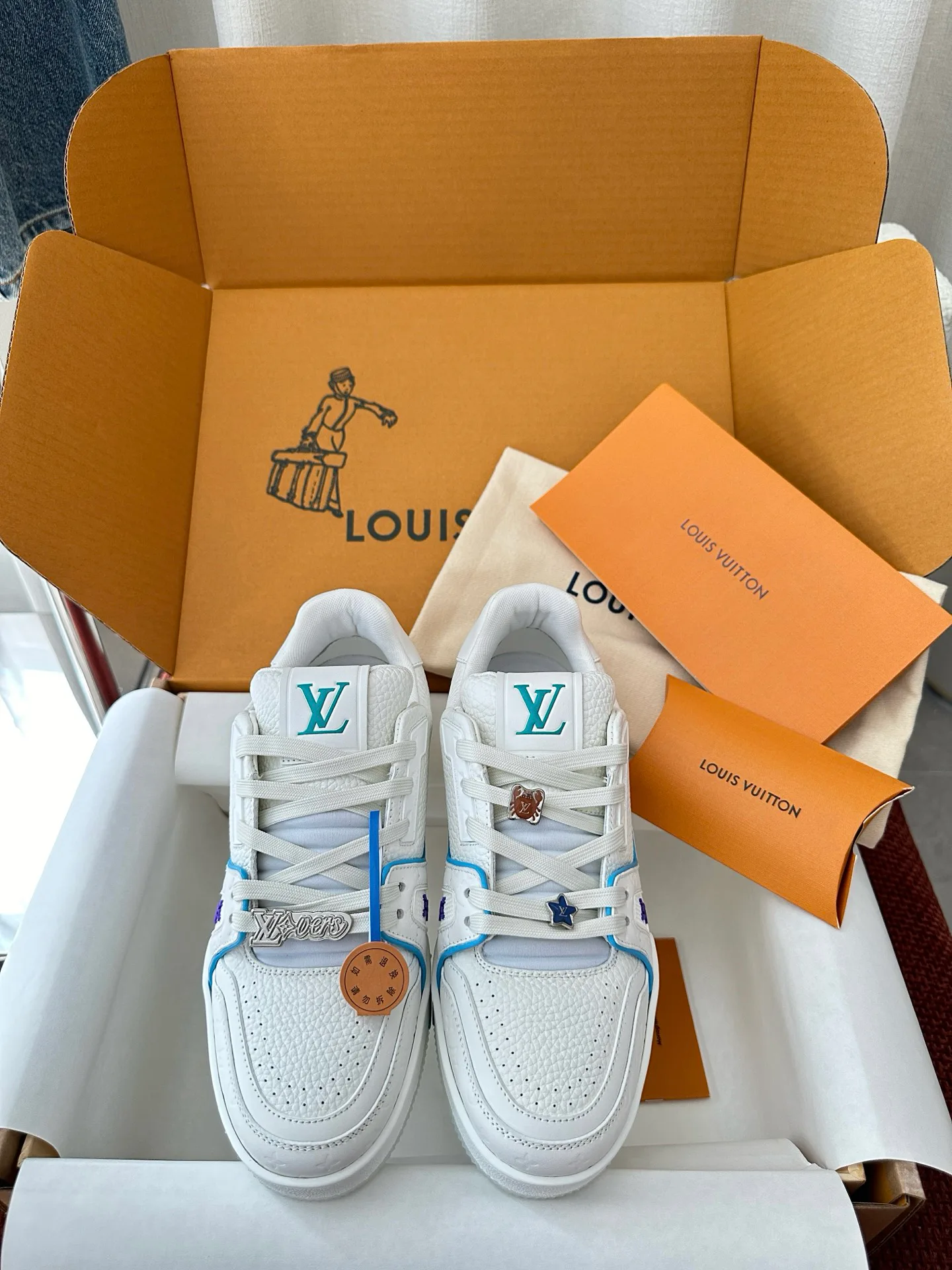 Кроссовки Женские Louis Vuitton 5045984