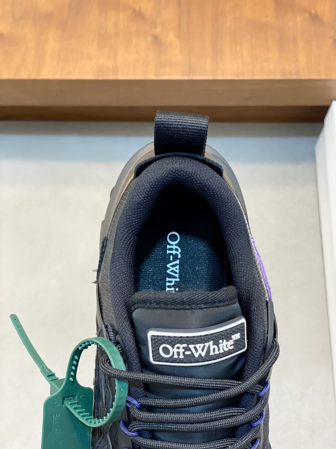 Кроссовки Женские Off-White 12842871