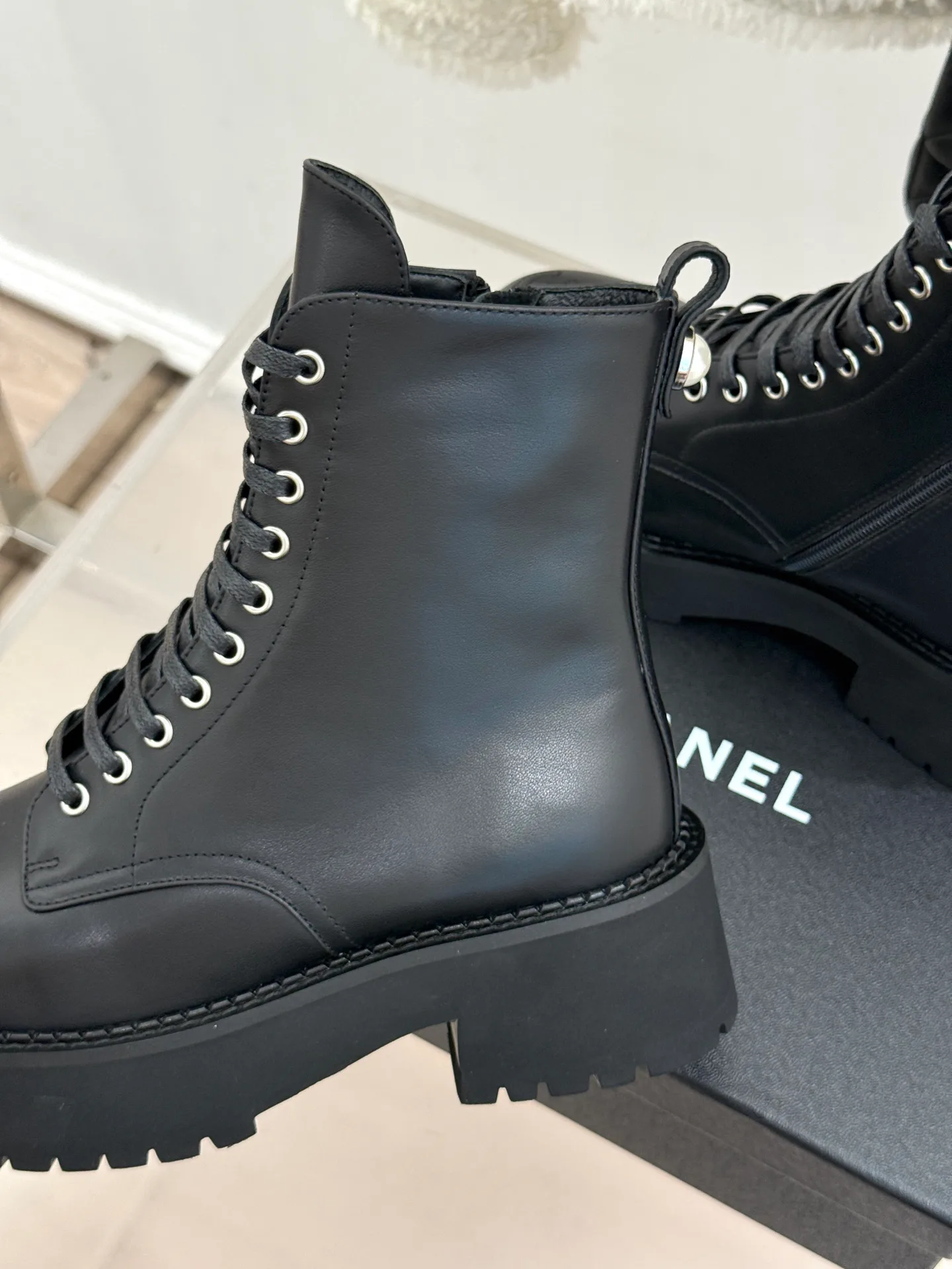 Ботинки Женские Chanel 19780083