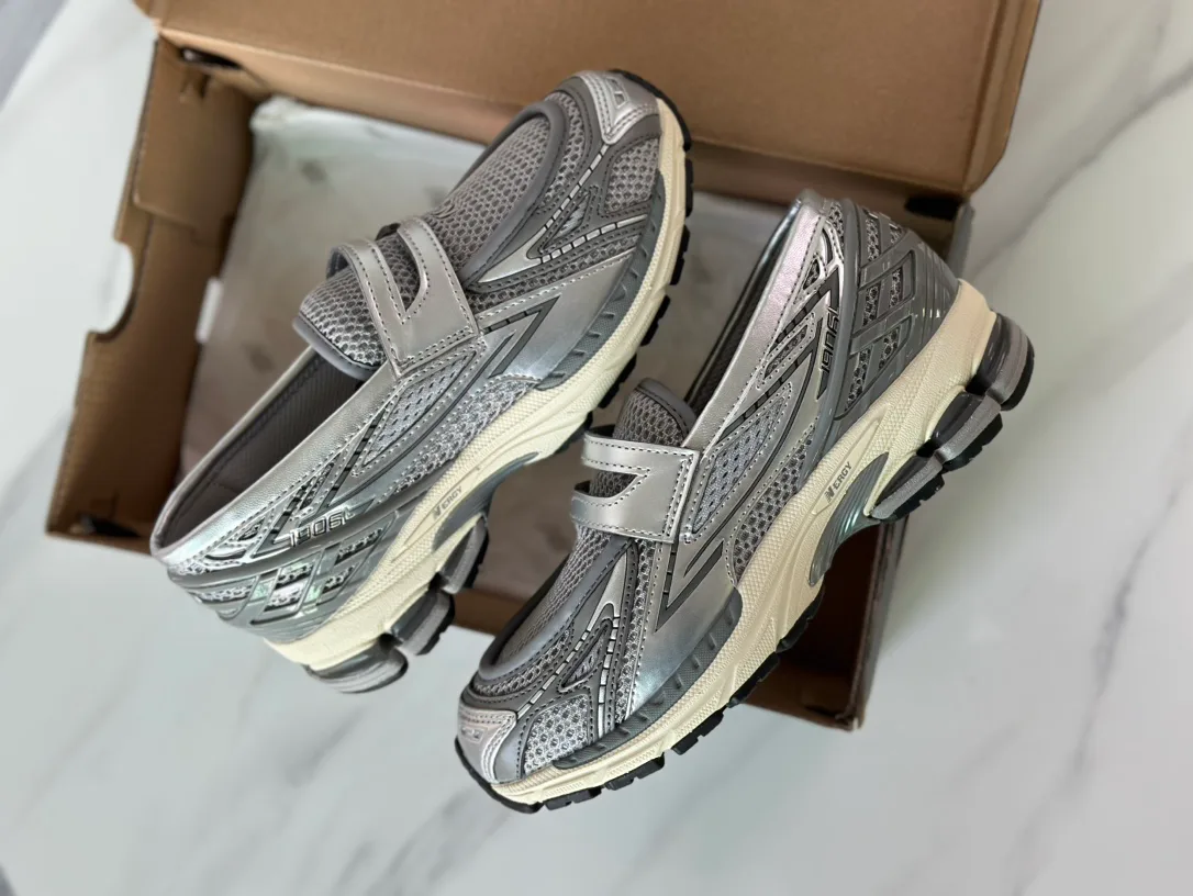 Кроссовки Женские New Balance 18782