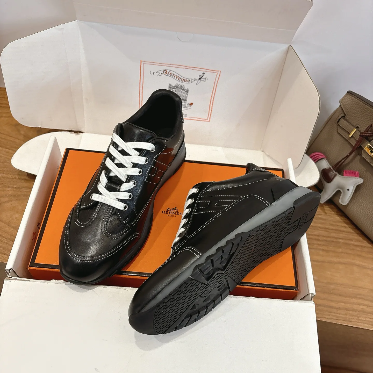Кроссовки Женские Hermes 11449547