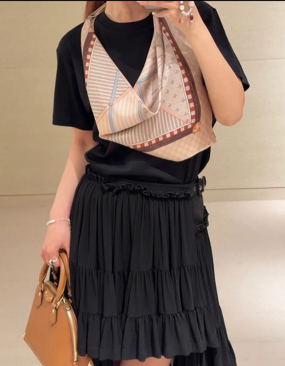 Топы Женские Louis Vuitton 13436330