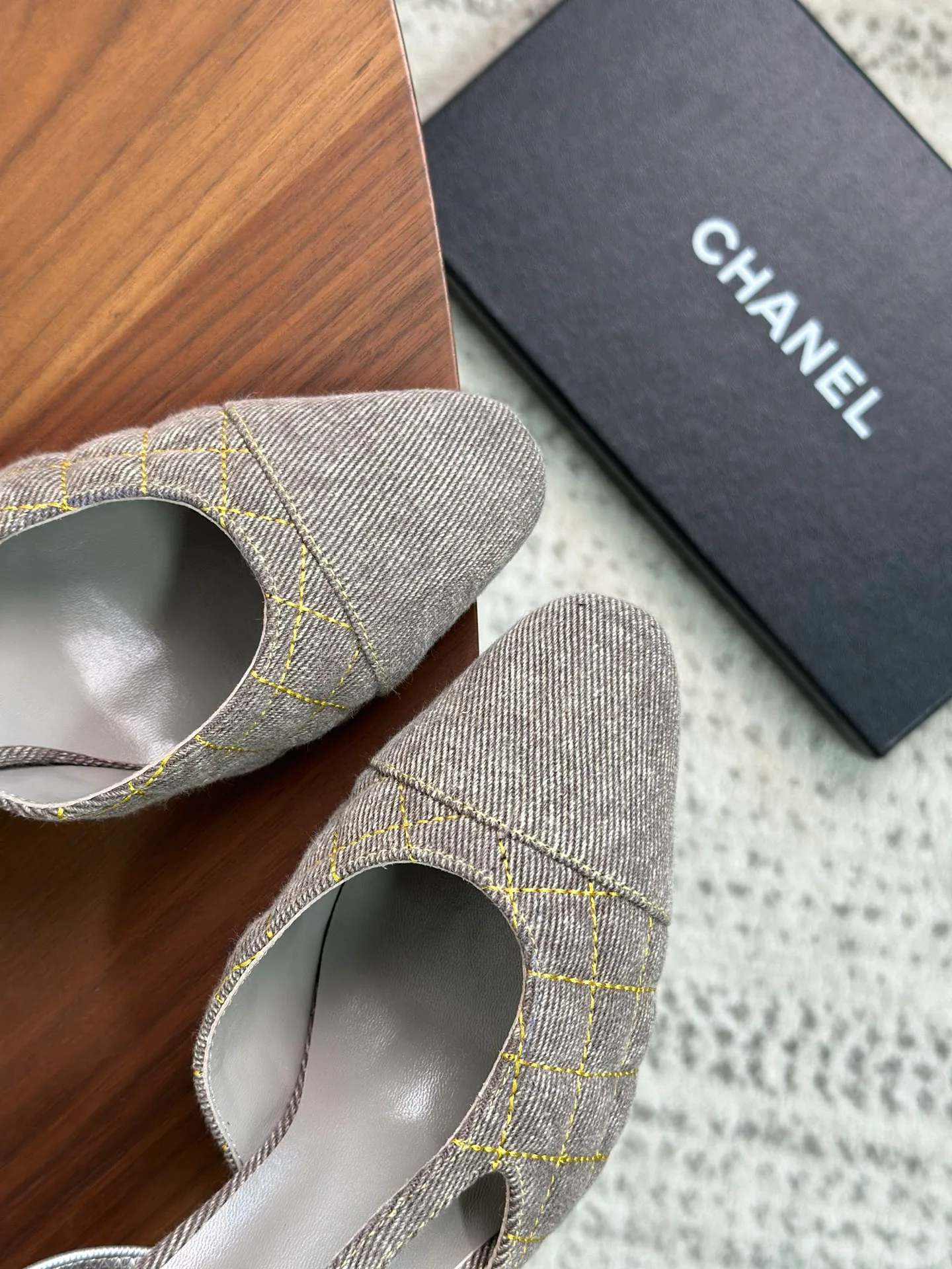 Туфли Женские Chanel 18329934