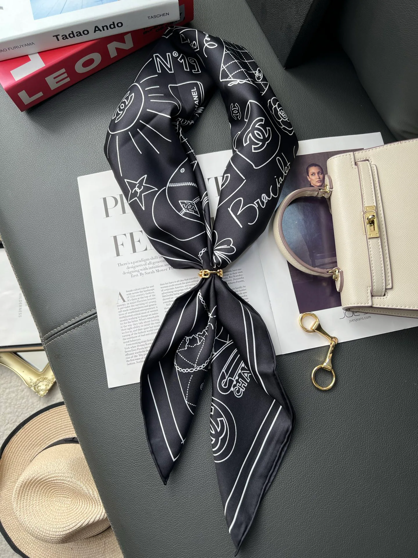 Платки Chanel 13980585