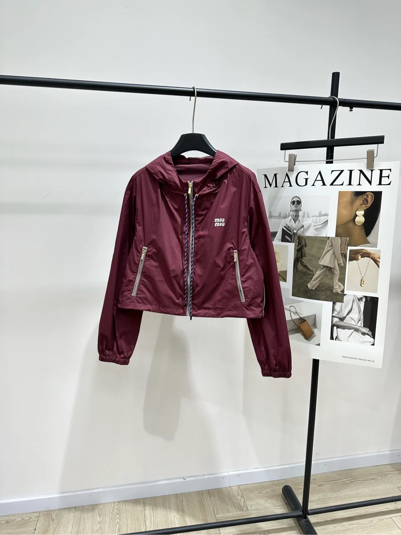 Куртки И Пуховики Мужские Miu Miu 9822847