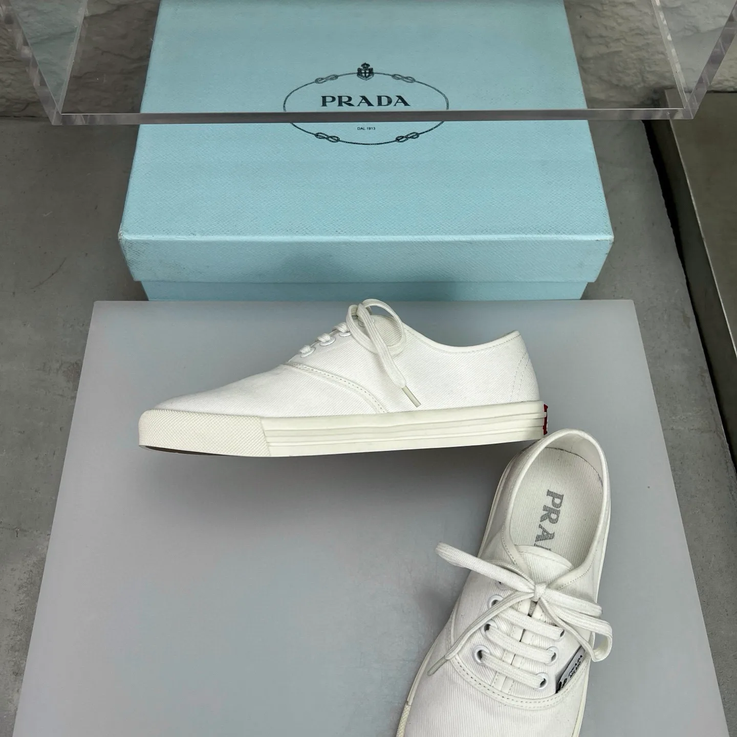 Кеды Женские Prada 11638045