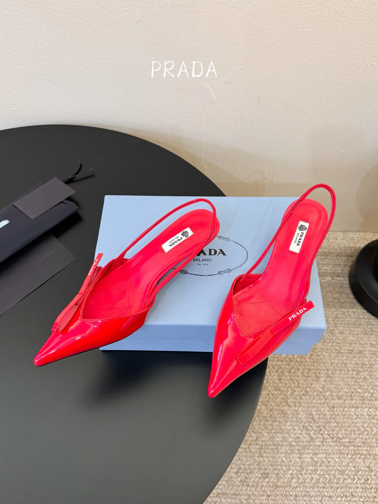 Босоножки Женские Prada 11579410