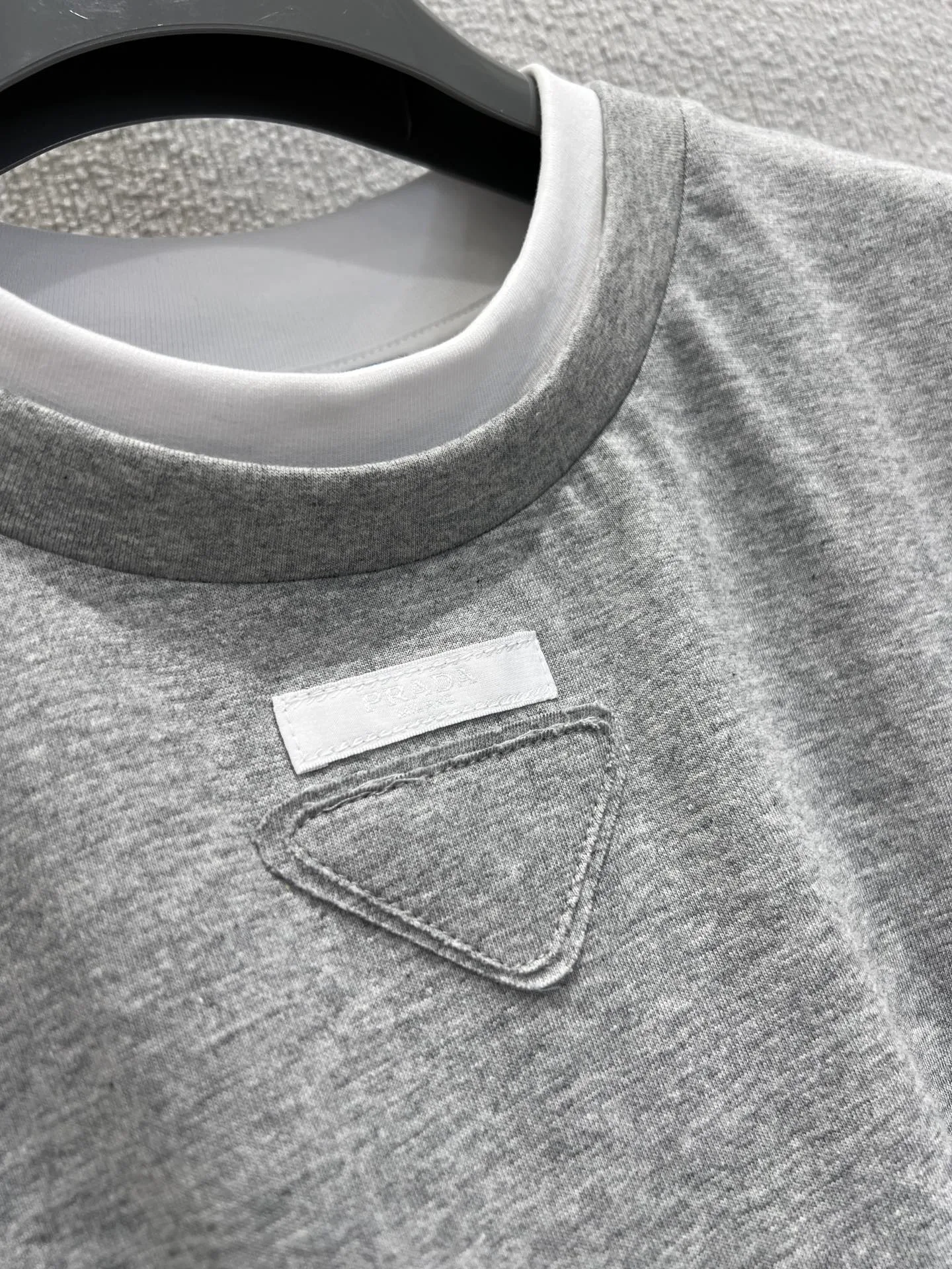 Футболки Женские Prada 852141