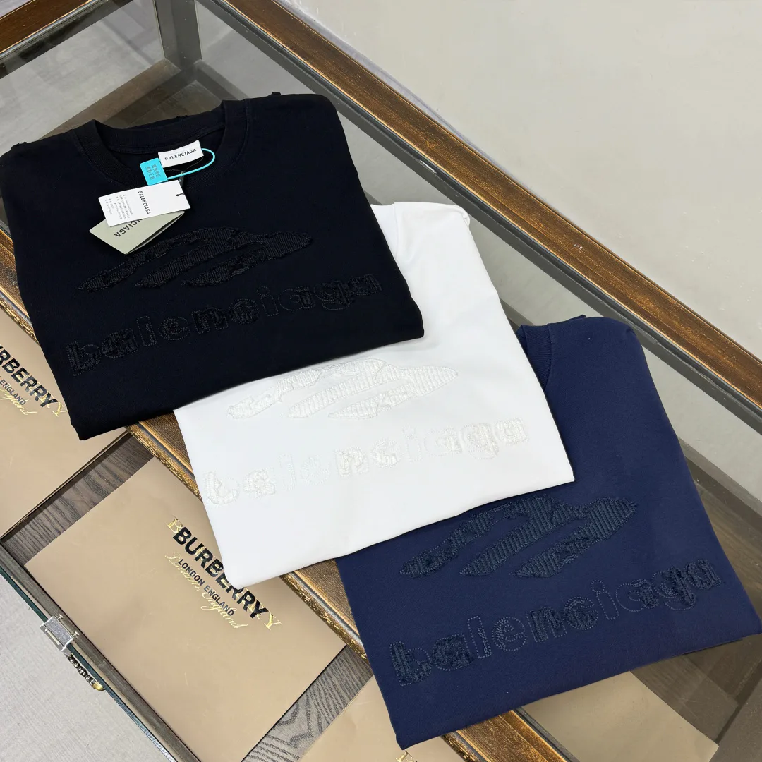 Футболки Женские Balenciaga 10438896